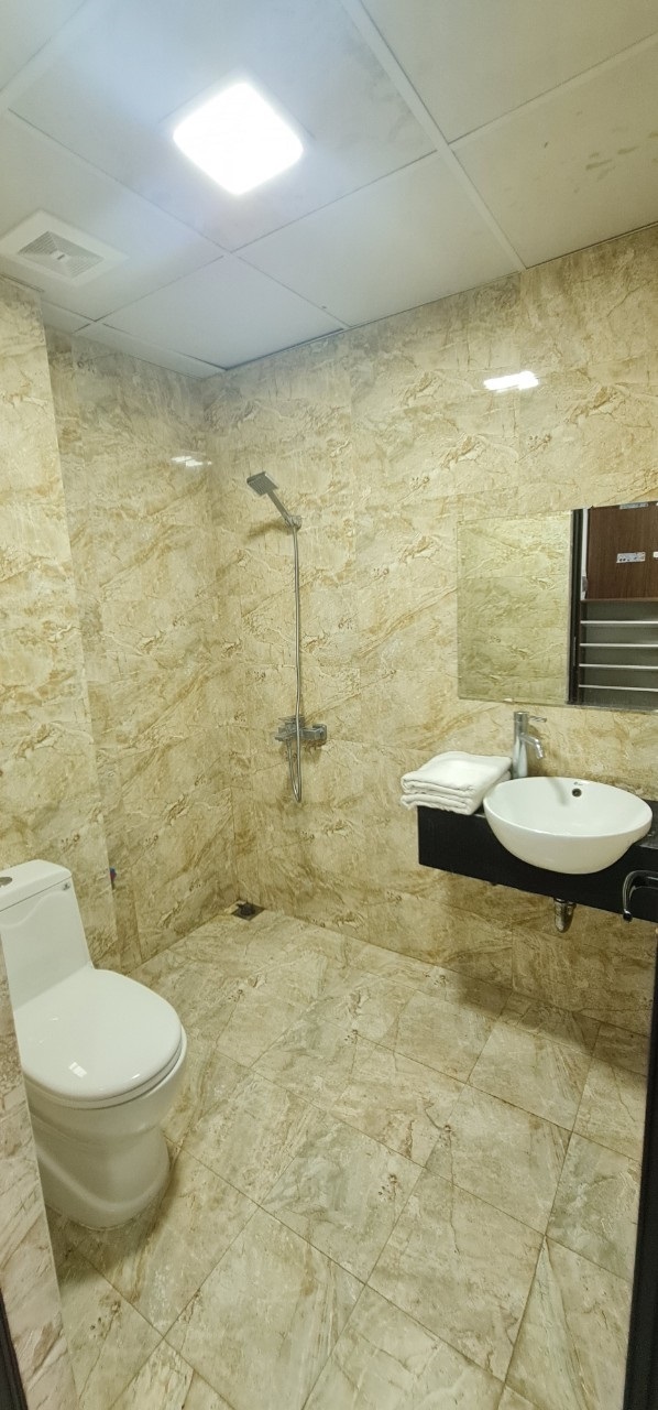 Phòng trọ Studio 40m2 tại Salahomes Vương Thừa Vũ - Thanh Xuân - Phòng tắm