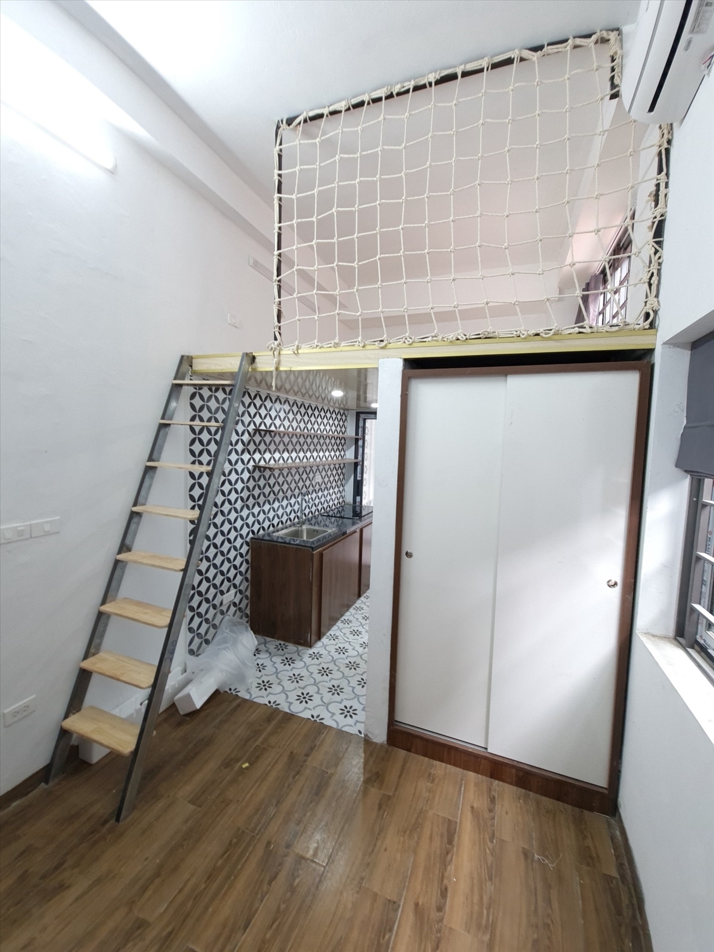 Phòng trọ Duplex 33m2 tại Salahomes Vũ Tông Phan - Thanh Xuân - Phòng ngủ