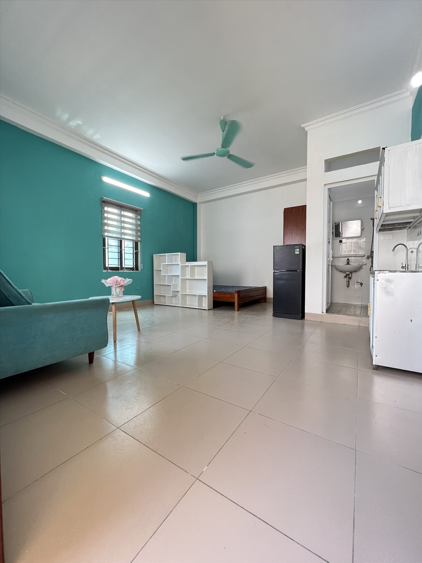 Phòng trọ Studio 32m2 tại TT House 1 Nguyễn Khánh Toàn - Cầu Giấy - Phòng khách
