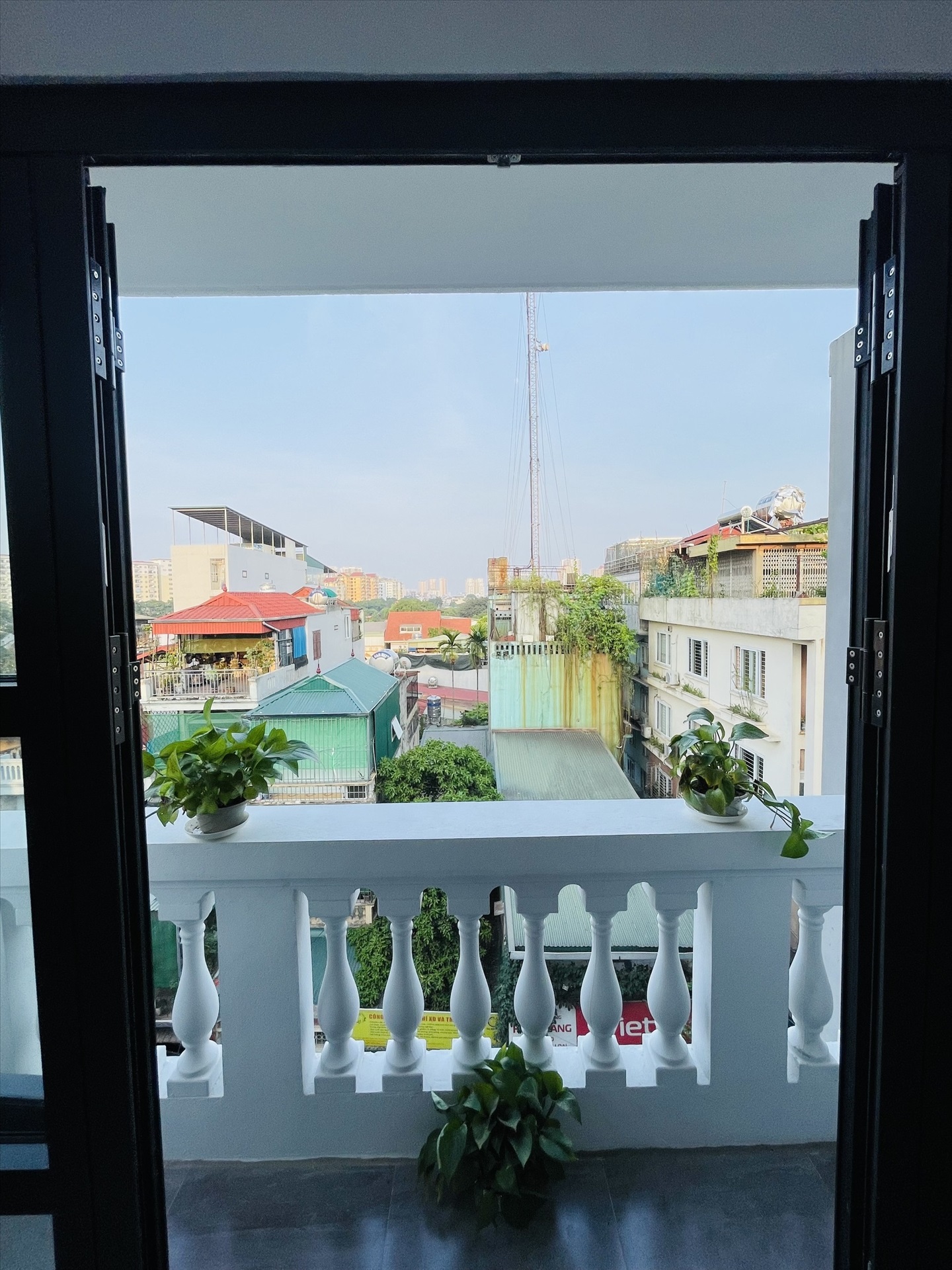 Phòng trọ Studio 30m2 tại Salahomes Lê Trọng Tấn - Thanh Xuân - Ban công