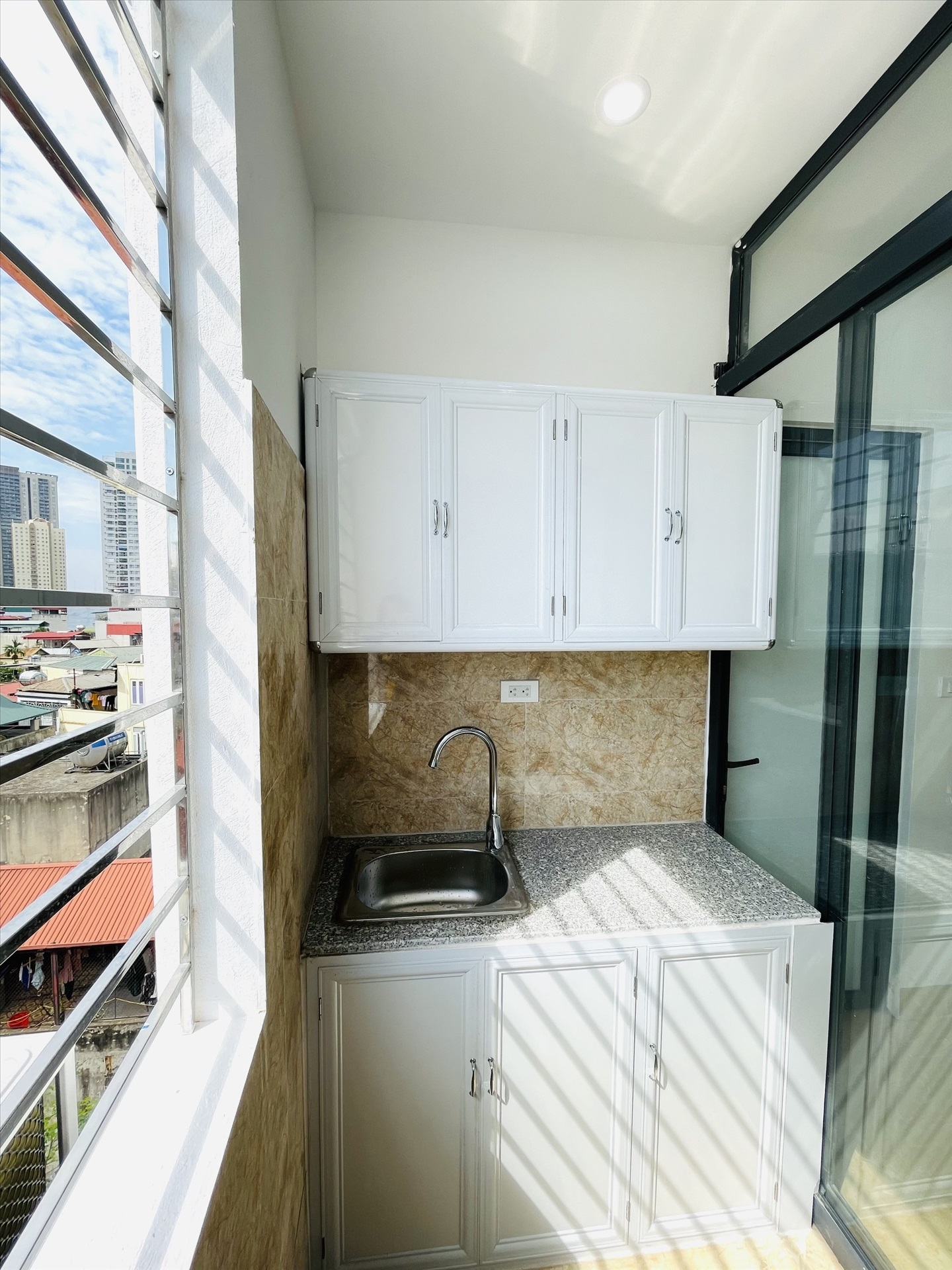 Phòng trọ 1 Phòng ngủ 25m2 tại TT House 2 Trần Duy Hưng - Cầu Giấy - Phòng bếp