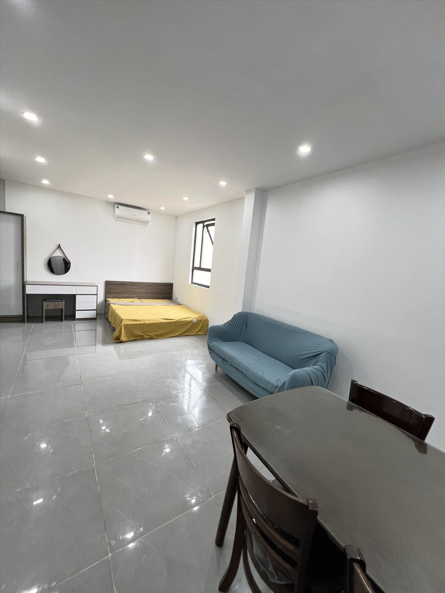 Phòng trọ Studio 40m2 tại Salahomes Hào Nam - Đống Đa - Phòng ngủ