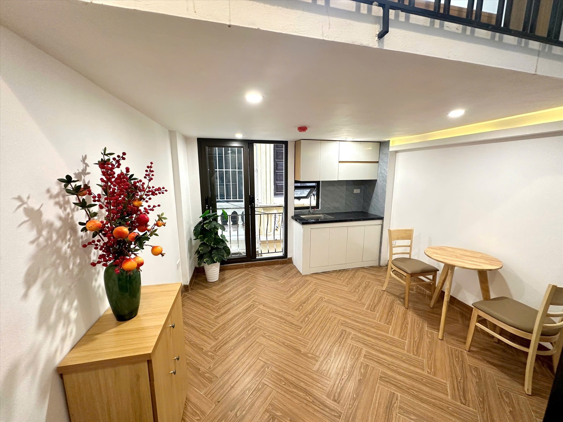 Phòng trọ Duplex 50m2 tại TT House Xuân Thủy - Cầu Giấy - Phòng khách