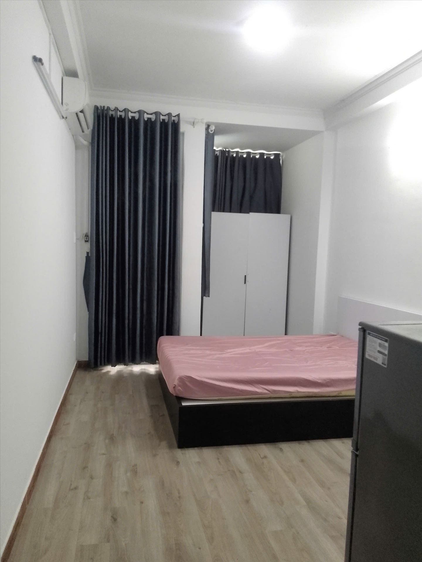 Phòng trọ NH Apartment Lê Văn Sỹ - Quận 3 - Phòng (*)