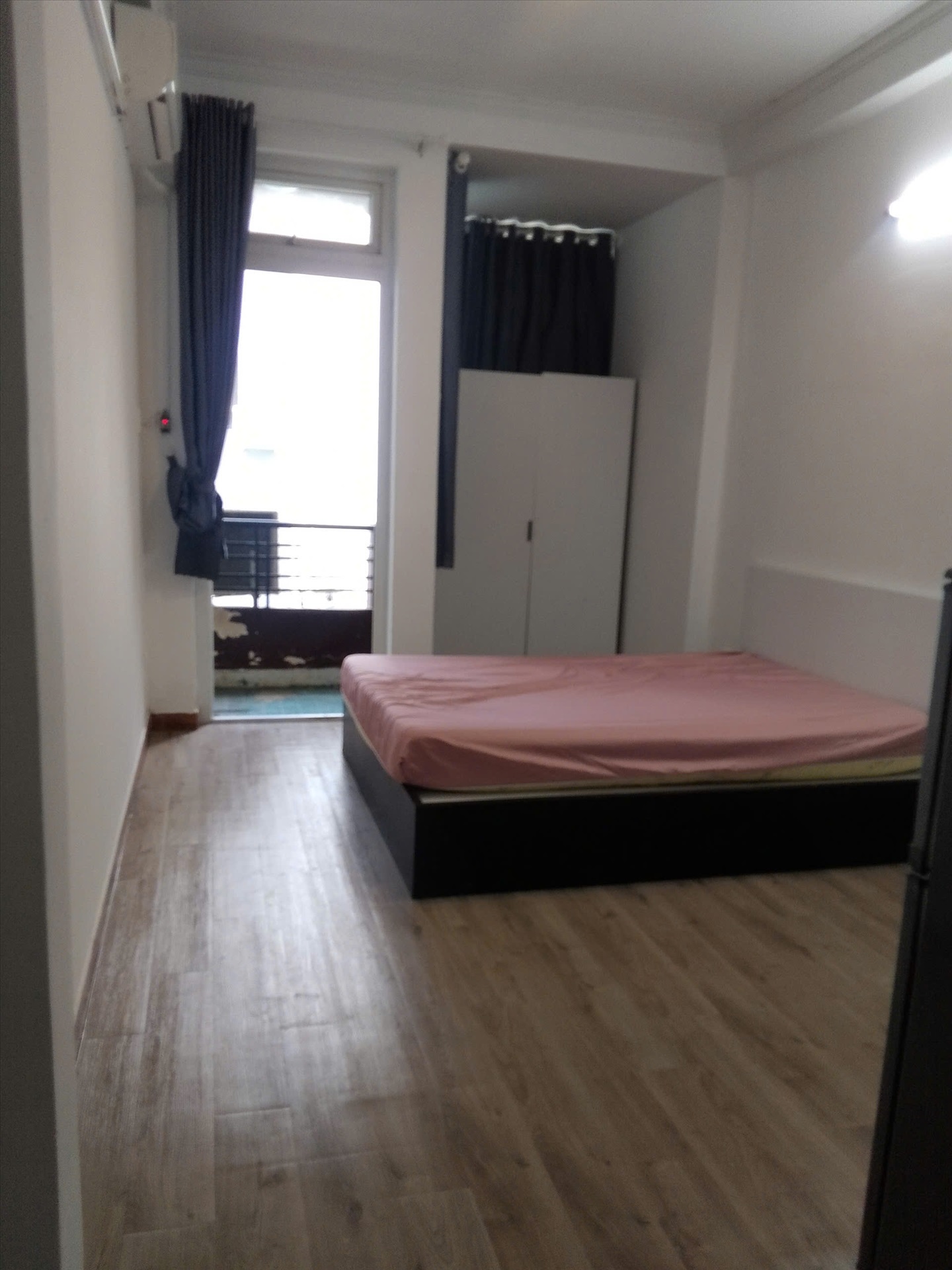 Phòng trọ NH Apartment Lê Văn Sỹ - Quận 3 - Phòng (*)