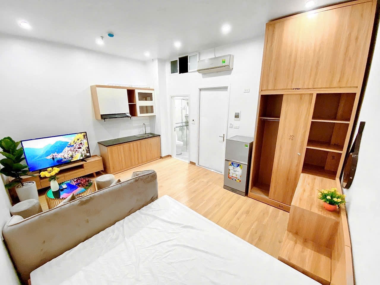 Phòng trọ Studio 28m2 tại Blue Homes Linh Lang - Ba Đình - Phòng ngủ