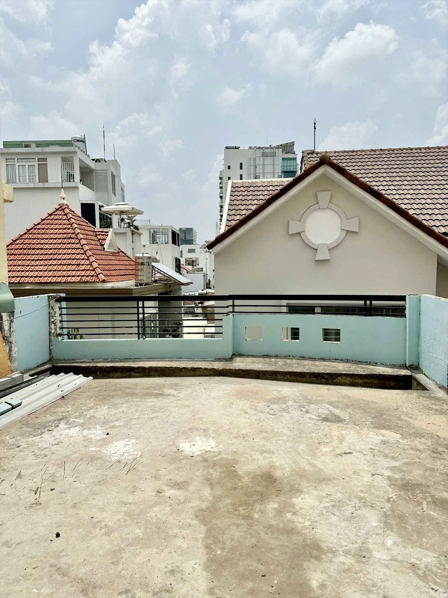 Phòng trọ Studio 20m2 tại Diamond House Phan Đăng Lưu - Bình Thạnh - Ban công