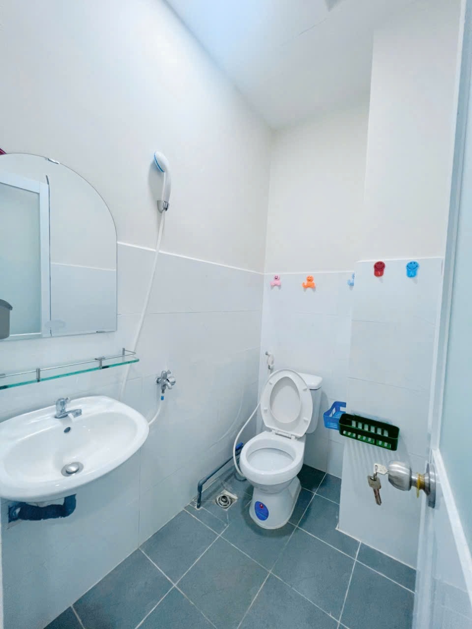 Phòng trọ Studio 25m2 tại AD House Trường Chinh - Tân Bình - Phòng tắm