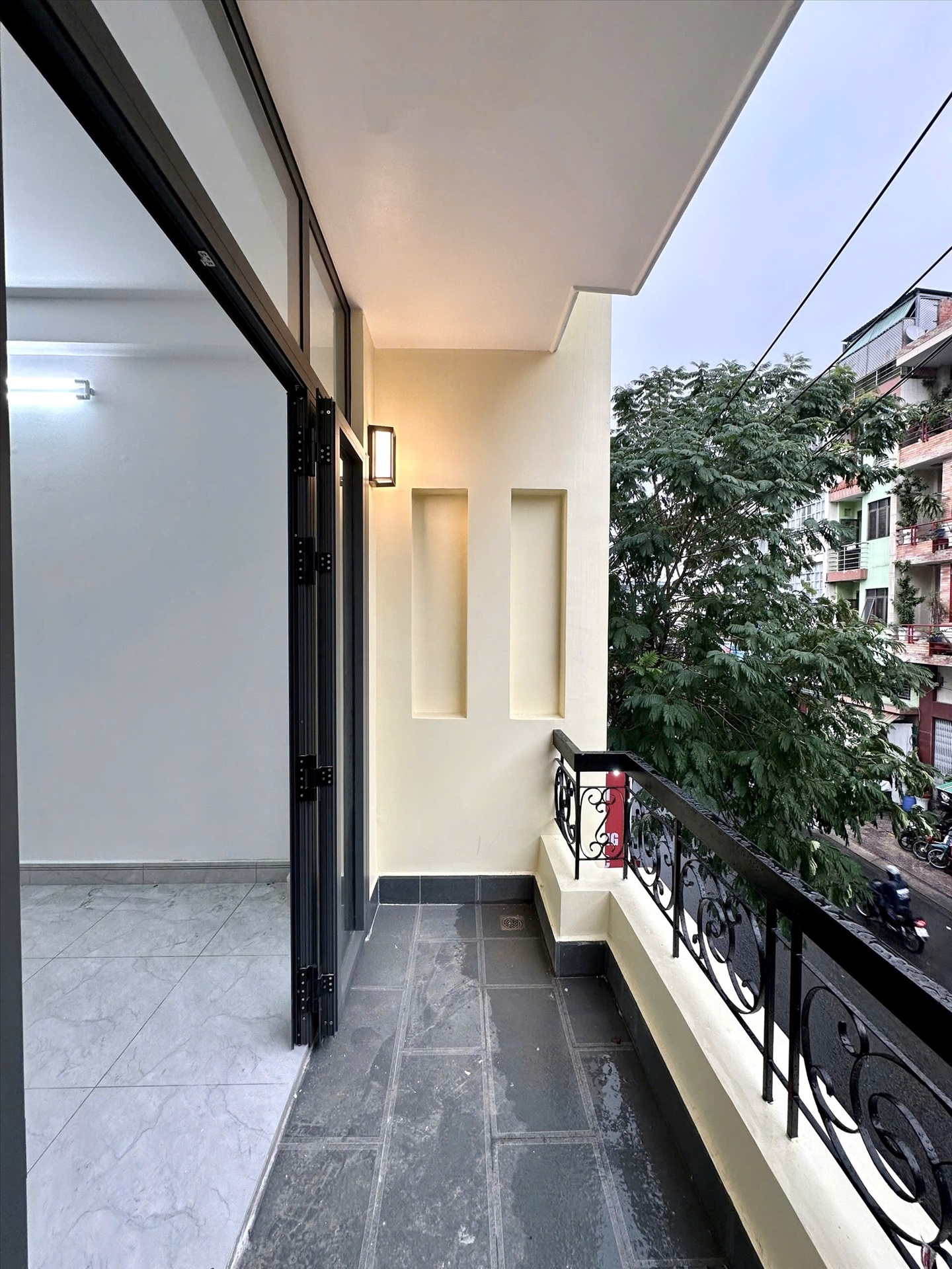 Phòng trọ 1 Phòng ngủ 40m2 tại AT Apartment Đỗ Thị Lời - Quận 3 - Ban công