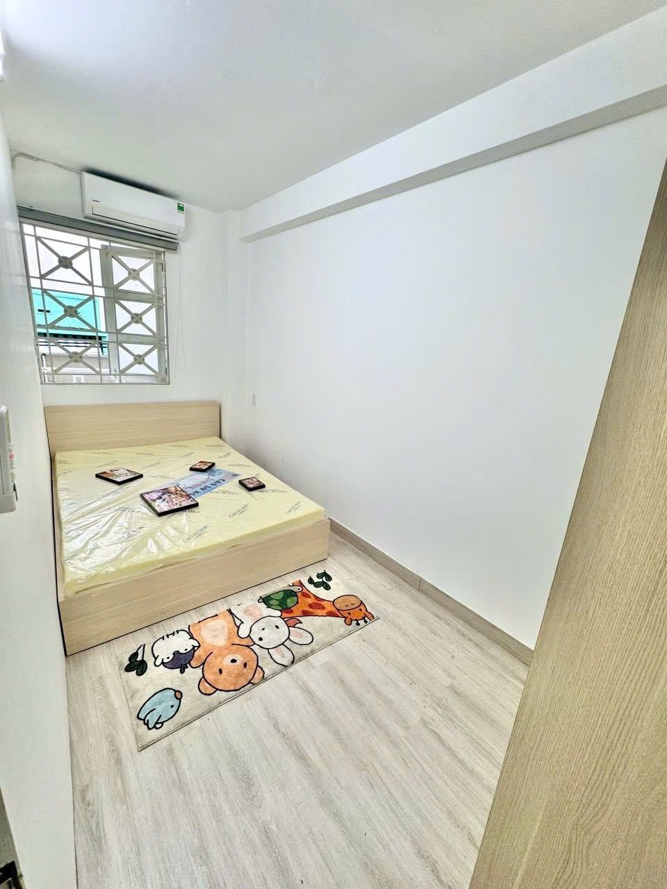 Phòng trọ MCC Room Xóm Chiếu - Quận 4 - Phòng (*)