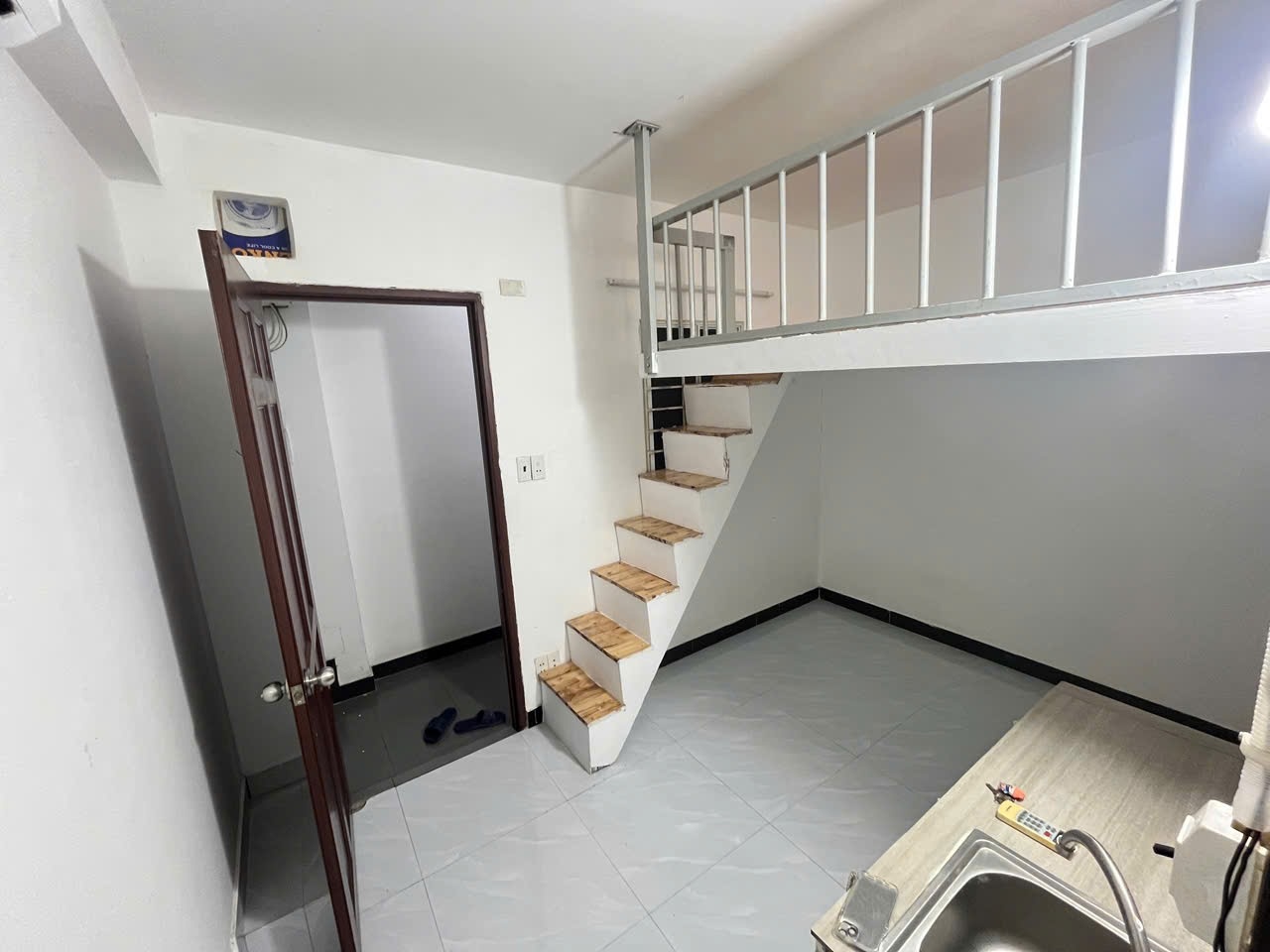 Phòng trọ CT Home Đường 3/2 - Quận 10 - Phòng (*)