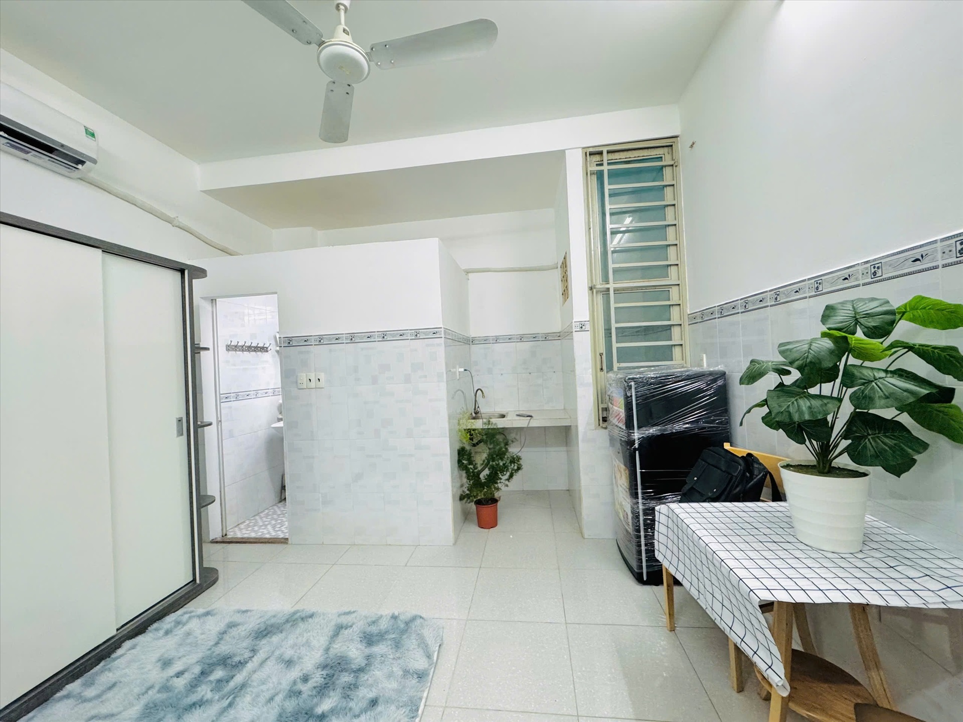 Phòng trọ AD Home Nguyễn Công Hoan - Phú Nhuận - Phòng (*)