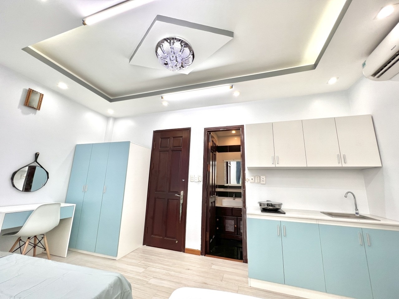 Phòng trọ AT Home Phạm Văn Hai - Tân Bình - Phòng (*)