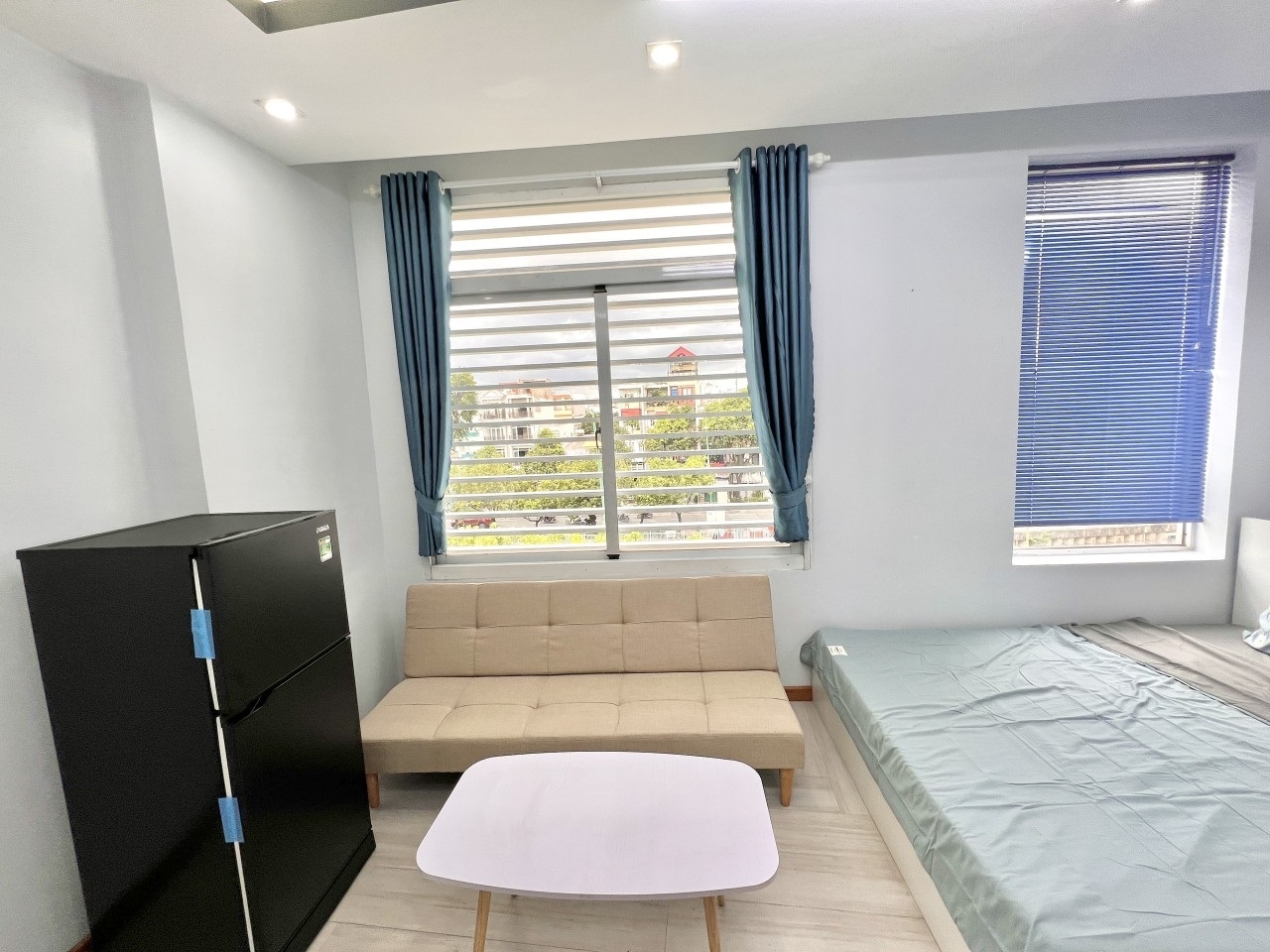 Phòng trọ AT Home Phạm Văn Hai - Tân Bình - Phòng (*)