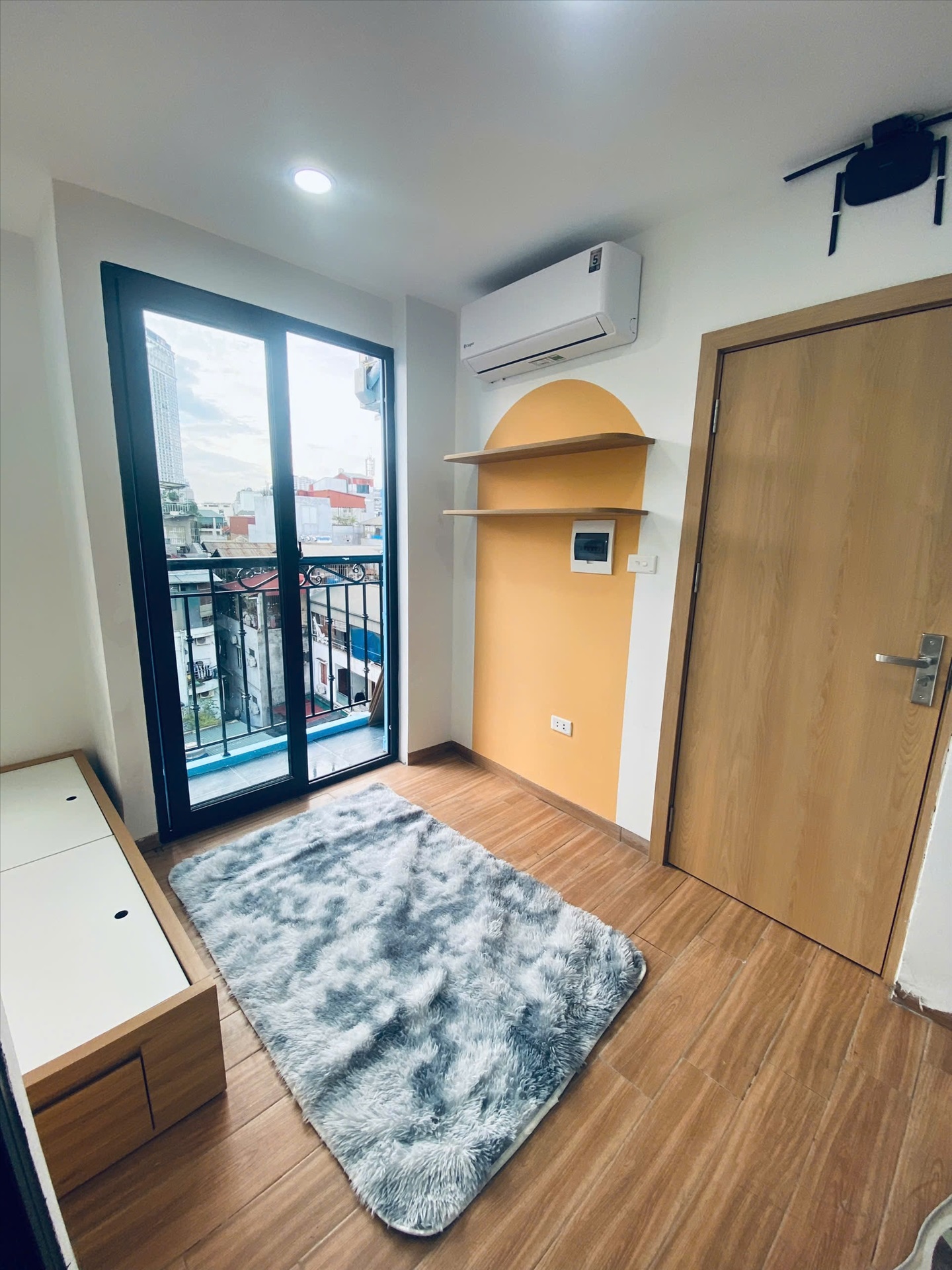 Phòng trọ Studio 28m2 tại VVH House Pháo Đài Láng - Đống Đa - Phòng khách