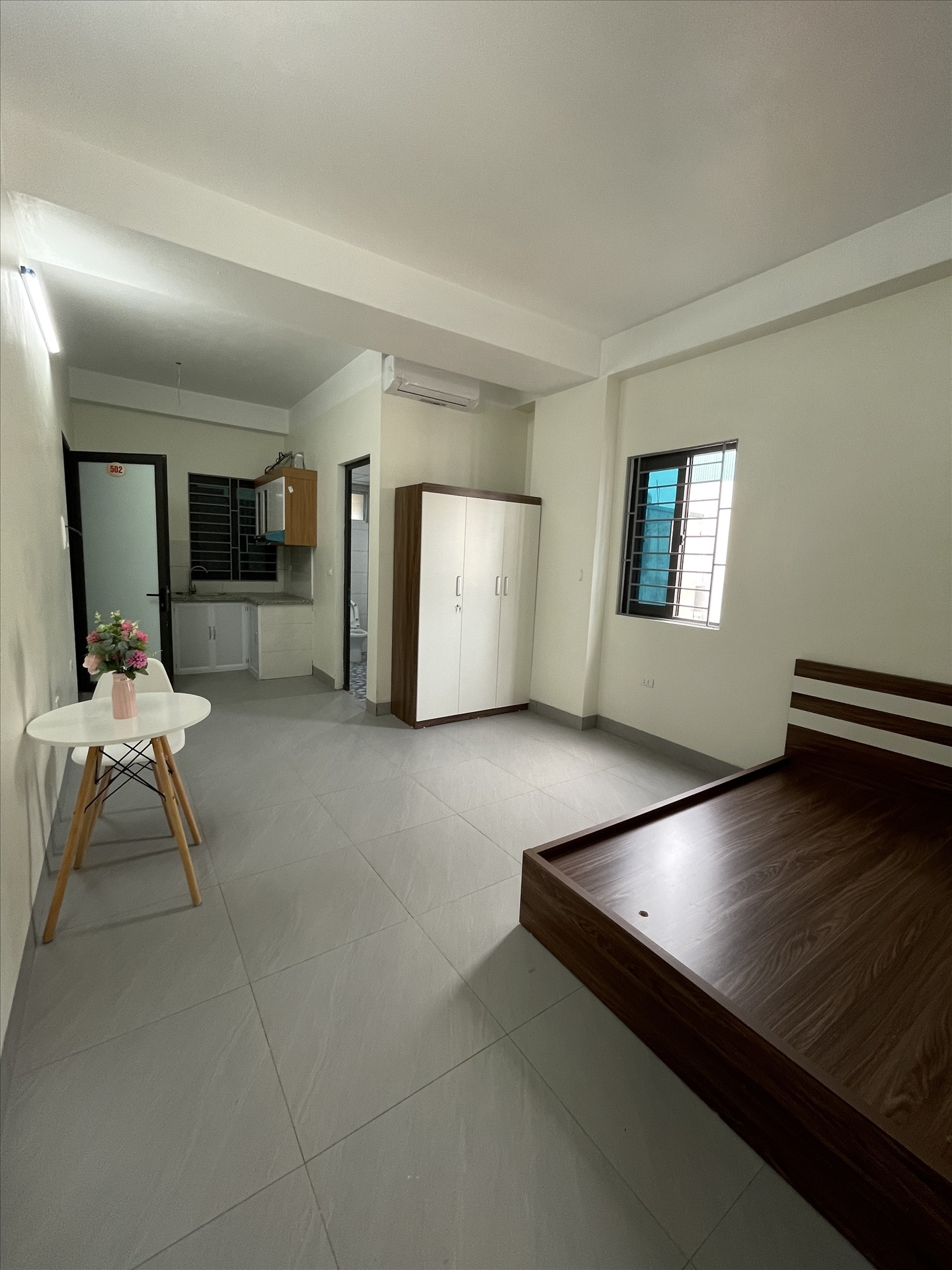 Phòng trọ Studio 35m2 tại VNFI House 2 Mỹ Đình - Nam Từ Liêm - Phòng khách