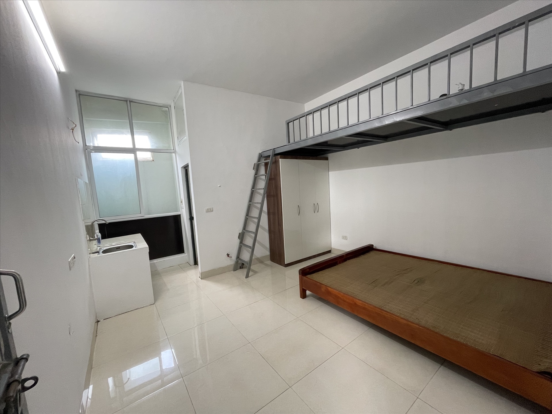 Phòng trọ Duplex 25m2 tại TL Home Mễ Trì Thượng - Nam Từ Liêm - Phòng ngủ