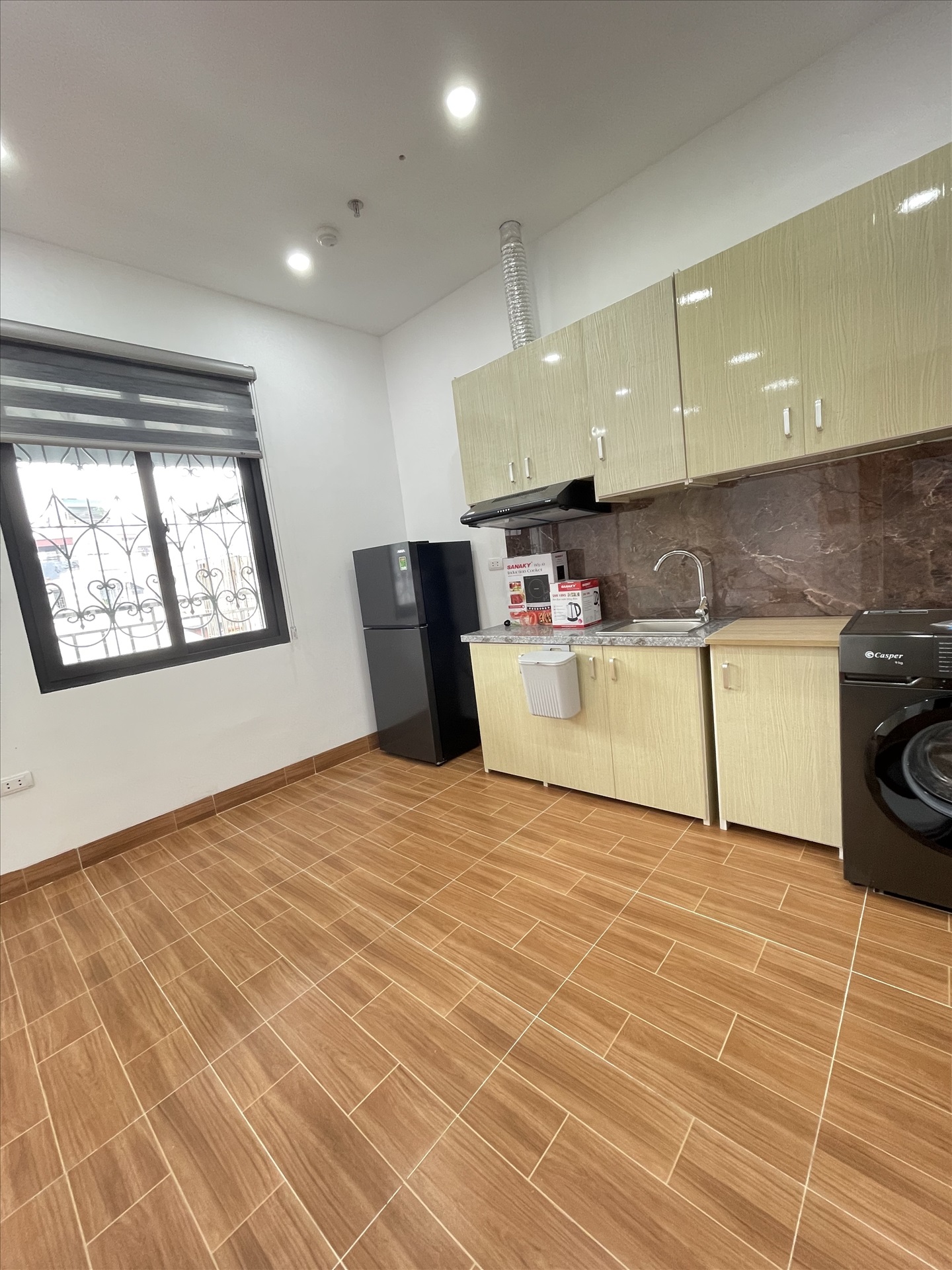 Phòng trọ Studio 35m2 tại Friends Team Thái Thịnh - Đống Đa - Phòng bếp