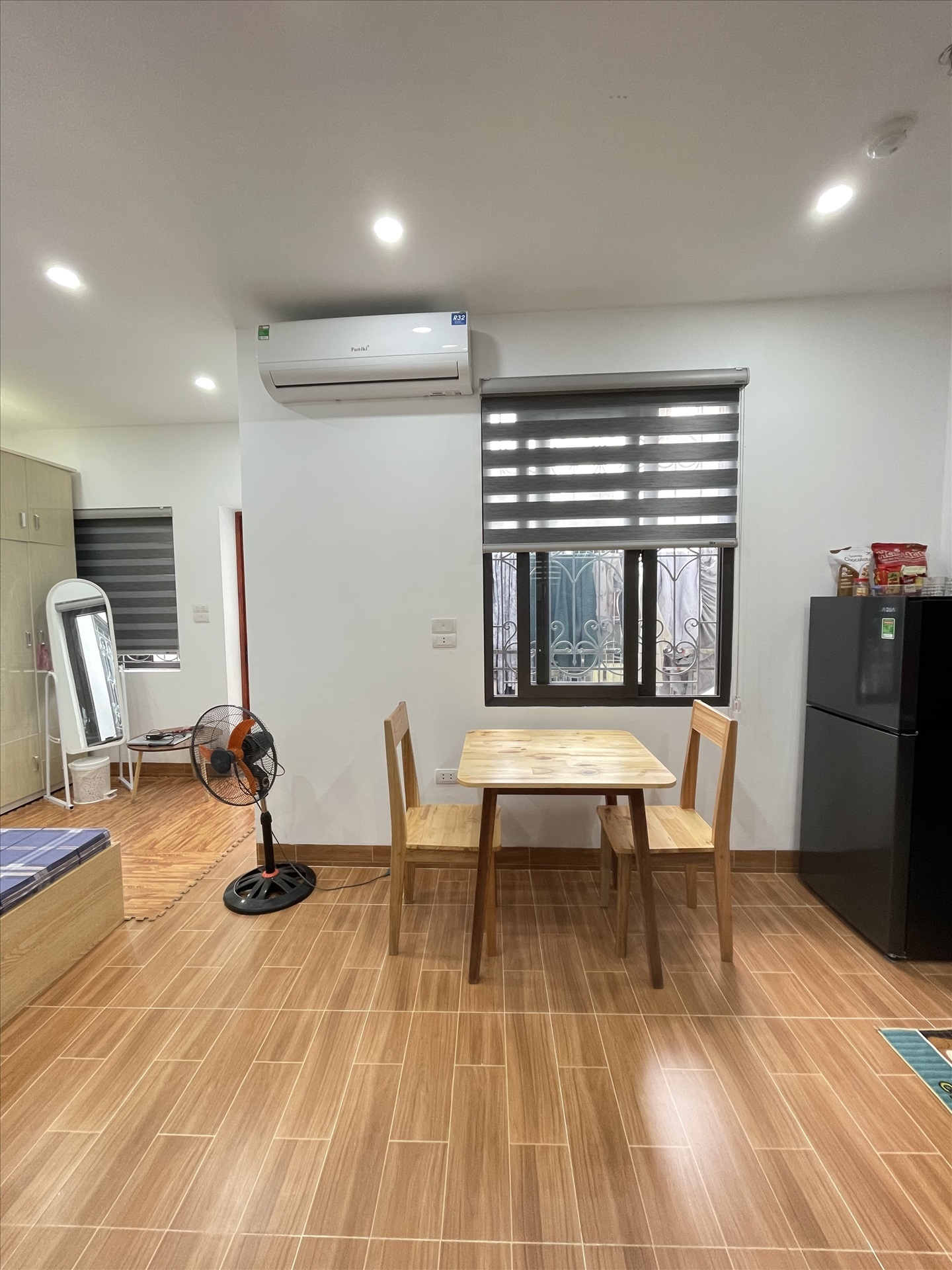 Phòng trọ Studio 35m2 tại Friends Team Thái Thịnh - Đống Đa - Phòng khách