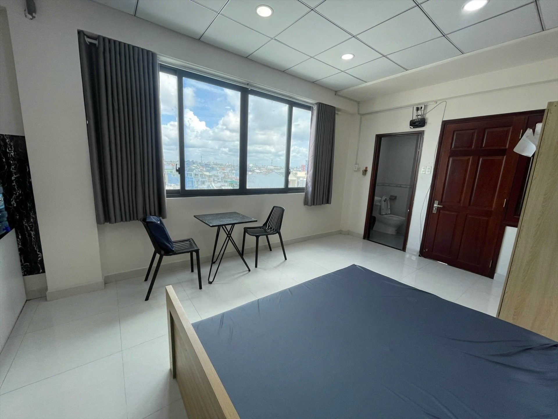 Phòng trọ Rentbuthome Thống Nhất - Gò Vấp - Phòng (*)