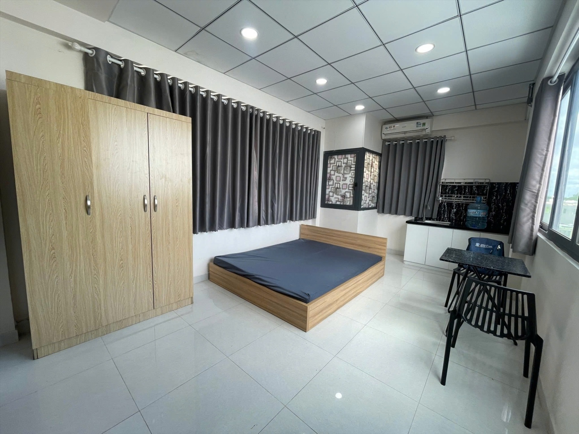 Phòng trọ Rentbuthome Thống Nhất - Gò Vấp - Phòng (*)