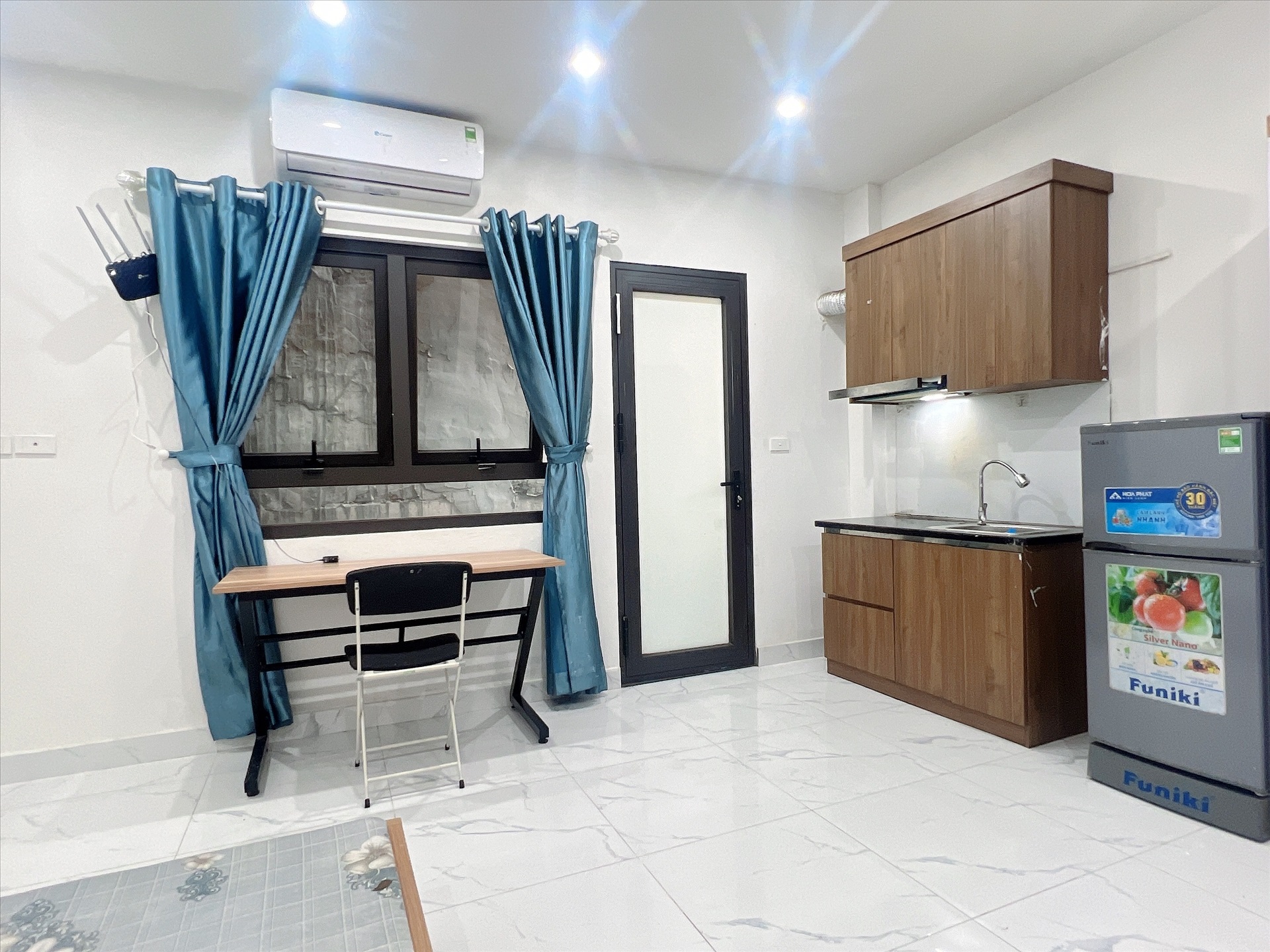 Phòng trọ Studio 30m2 tại AT Home Giảng Võ - Ba Đình - Phòng khách
