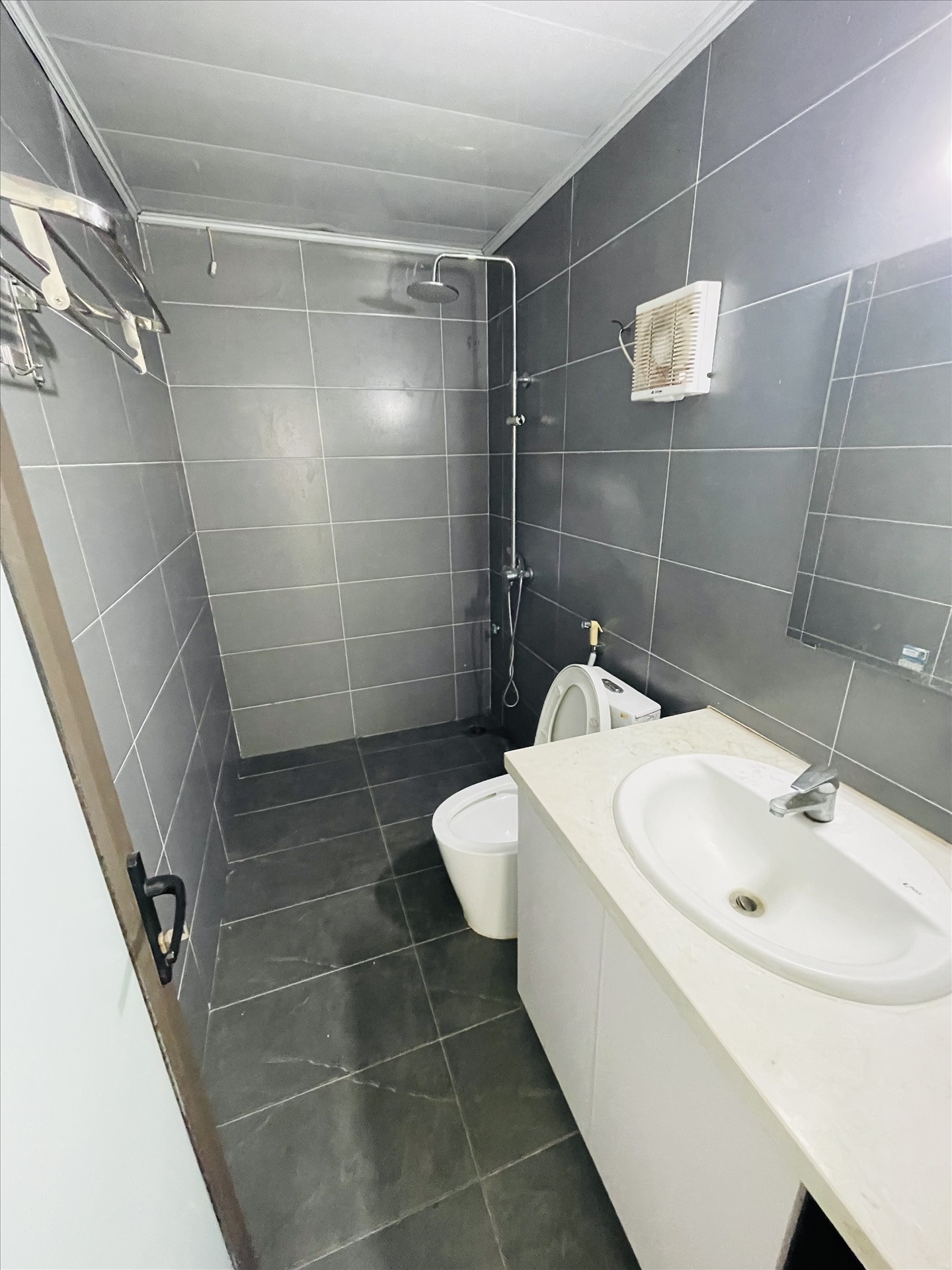 Phòng trọ 1 Phòng ngủ 40m2 tại TA Home Khương Hạ - Thanh Xuân - Phòng tắm