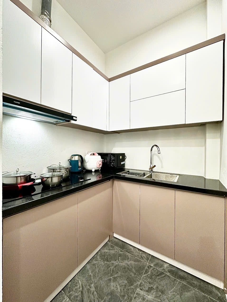Phòng trọ 1 Phòng ngủ 45m2 tại Blue Homes 2 Đào Tấn - Ba Đình - Phòng bếp