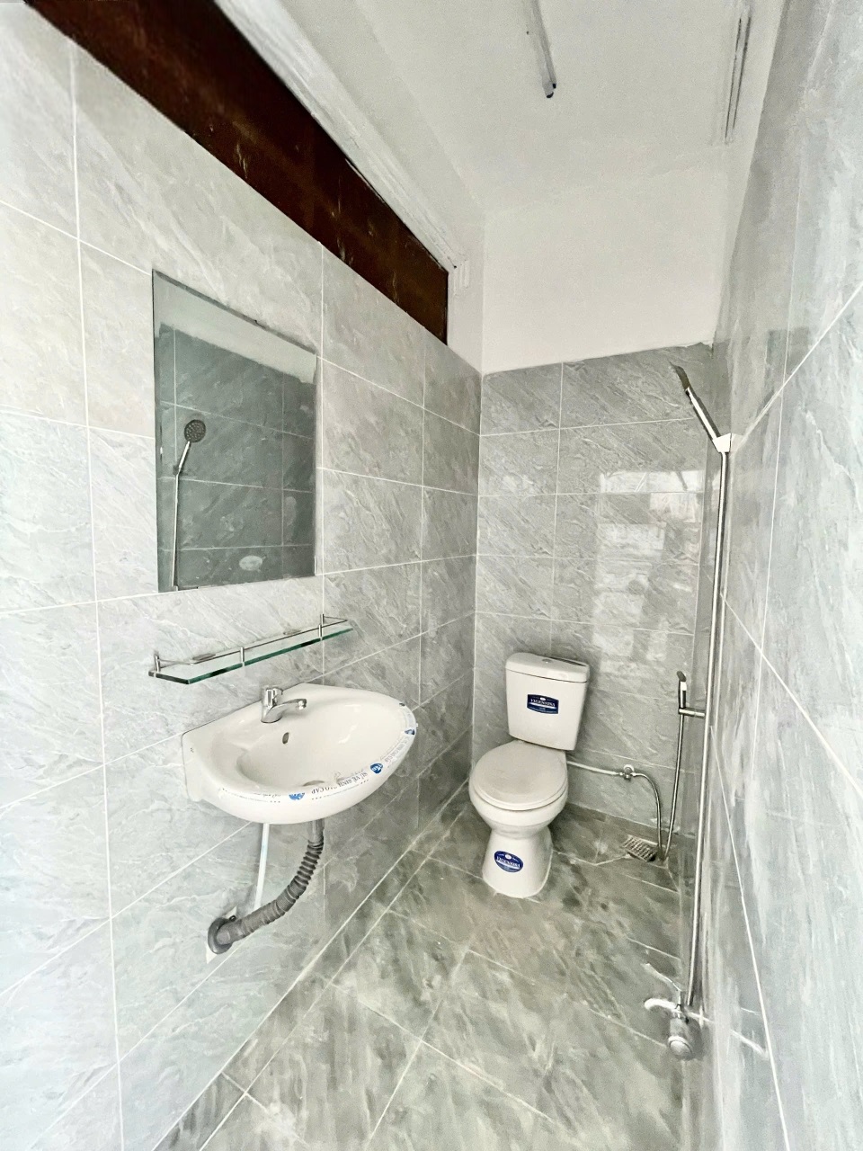Phòng trọ Studio 28m2 tại PQ House Đường số 48 - Thủ Đức - Phòng tắm