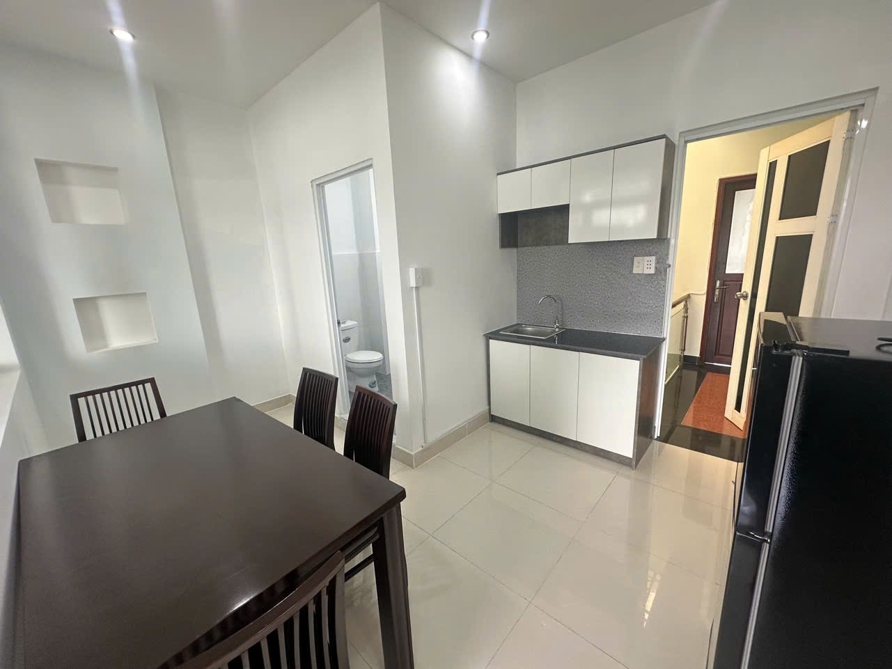 Phòng trọ Rentbuthome Vũ Ngọc Phan - Bình Thạnh - Phòng (*)