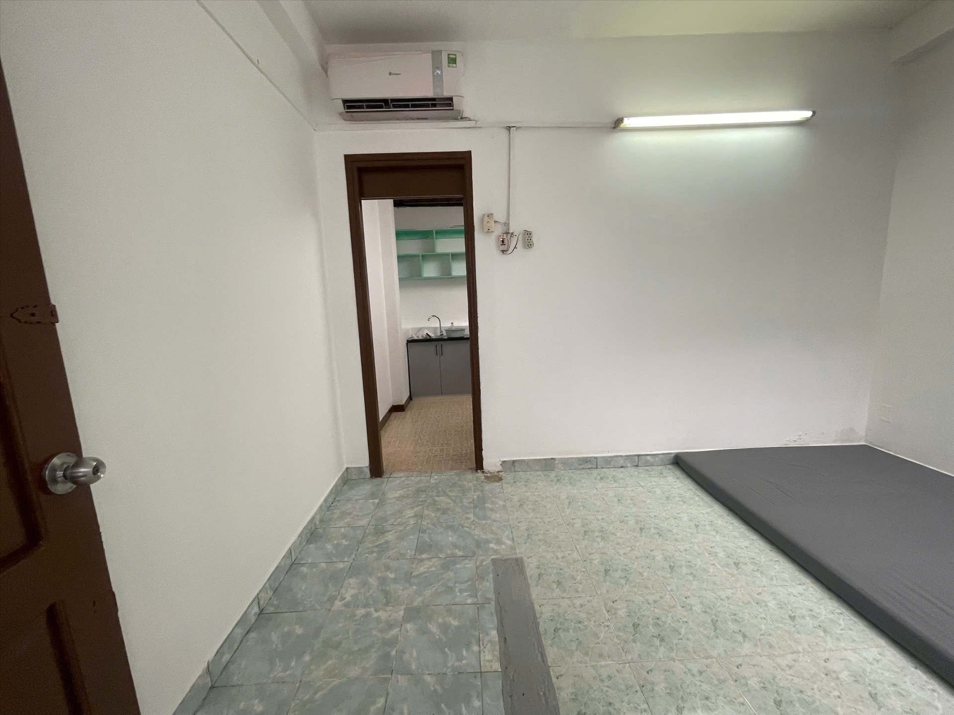 Phòng trọ ND Apartment Hoa Lan - Phú Nhuận - Phòng (*)