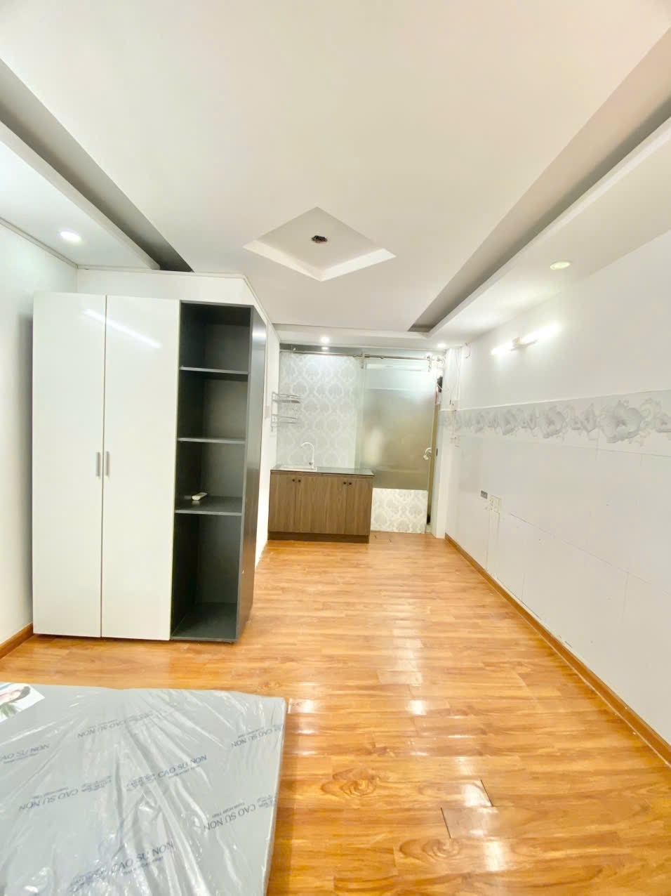 Phòng trọ Amcity Apartment Nguyễn Chánh Sắt - Tân Bình - Phòng (*)