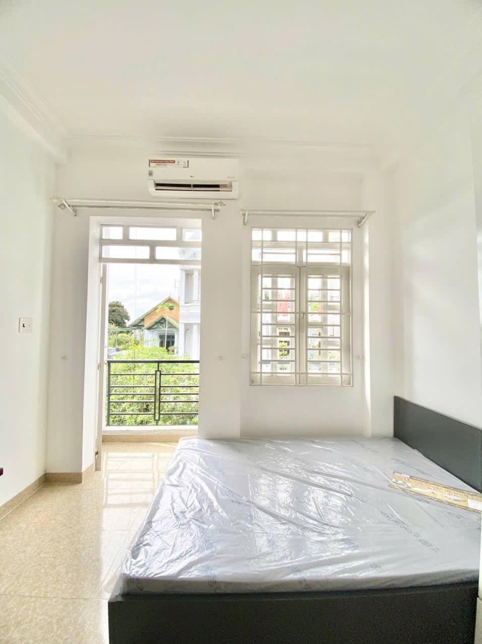 Phòng trọ Amcity Apartment Nguyễn Chánh Sắt - Tân Bình - Phòng (*)