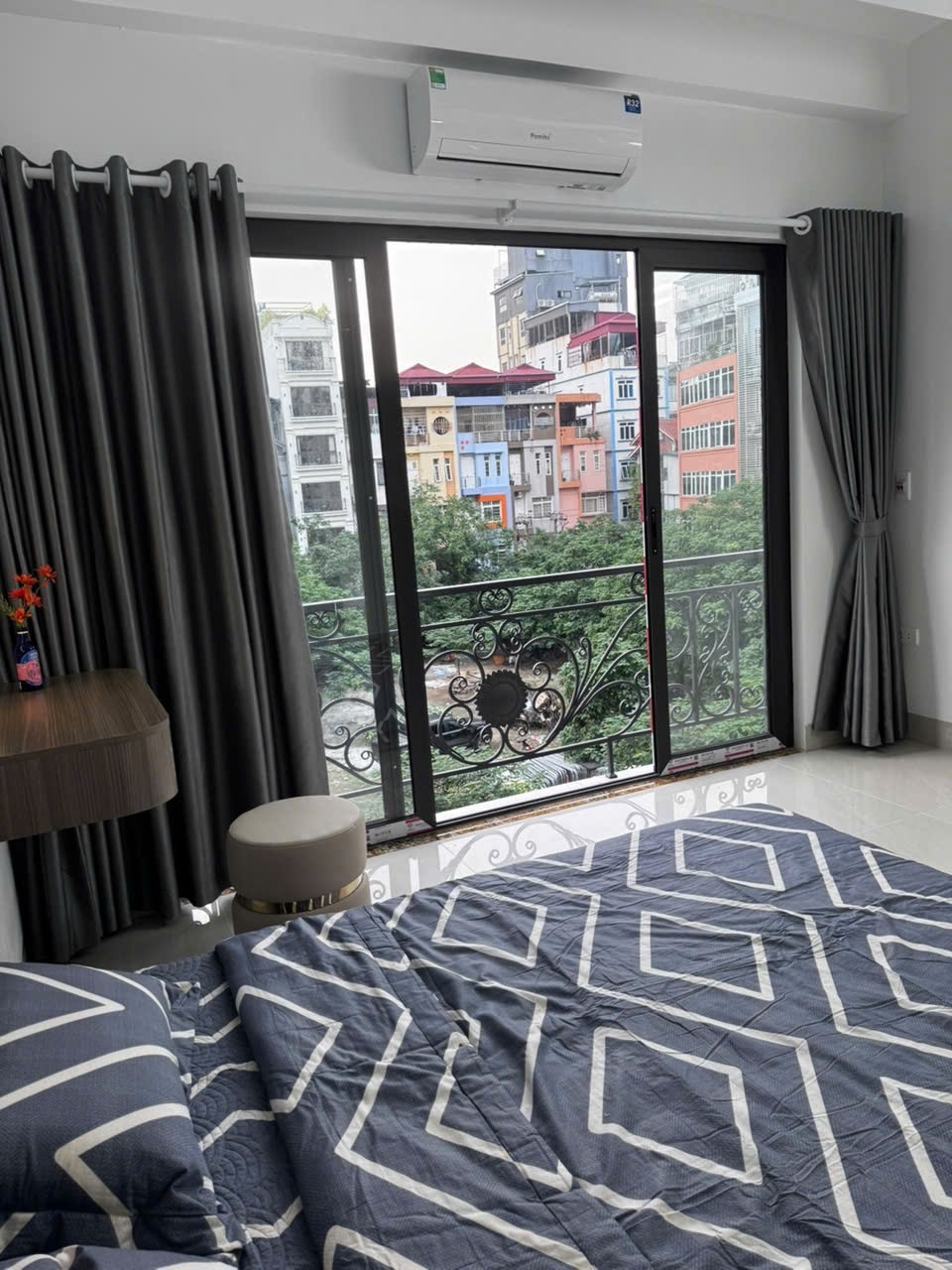 Phòng trọ 1 Phòng ngủ 50m2 tại KC Land Trần Duy Hưng - Cầu Giấy - Phòng ngủ