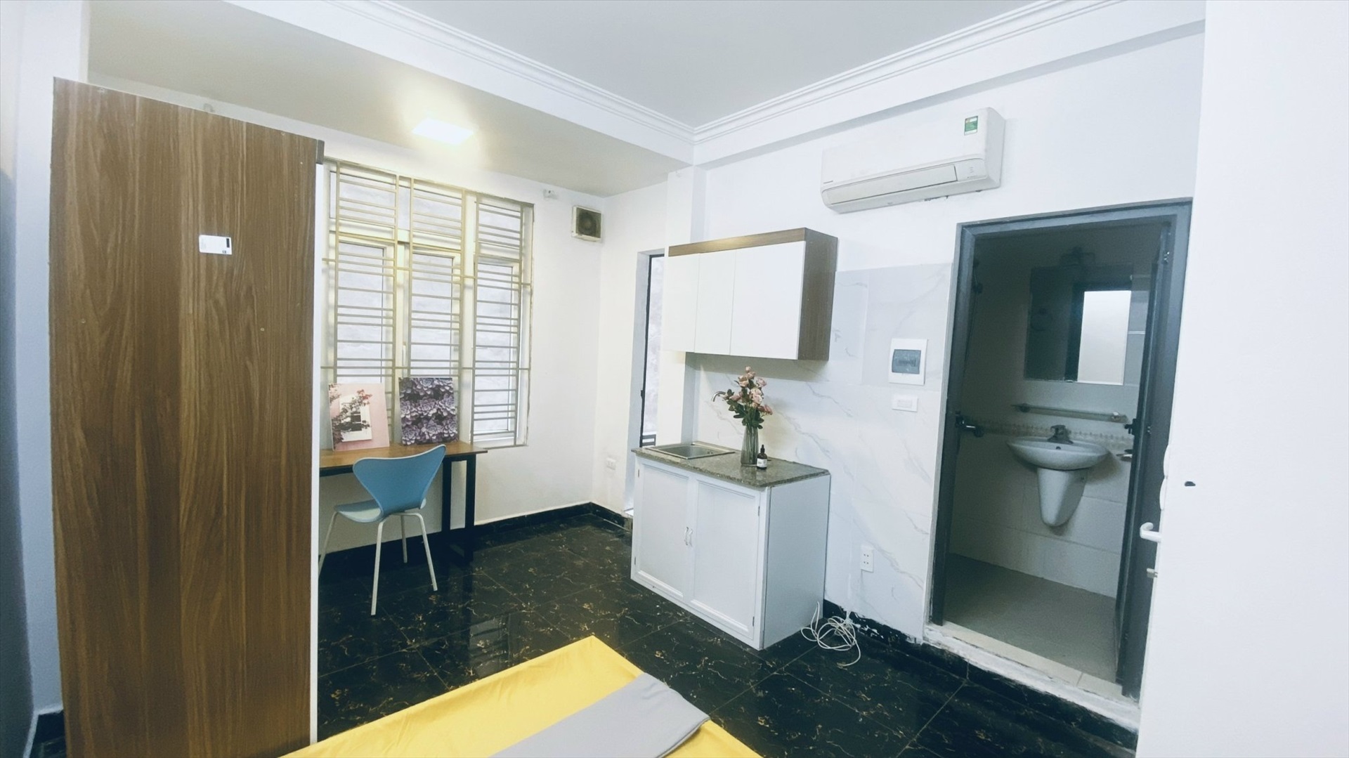 Phòng trọ Studio 22m2 tại QHOME Trung Kính - Cầu Giấy - Phòng bếp