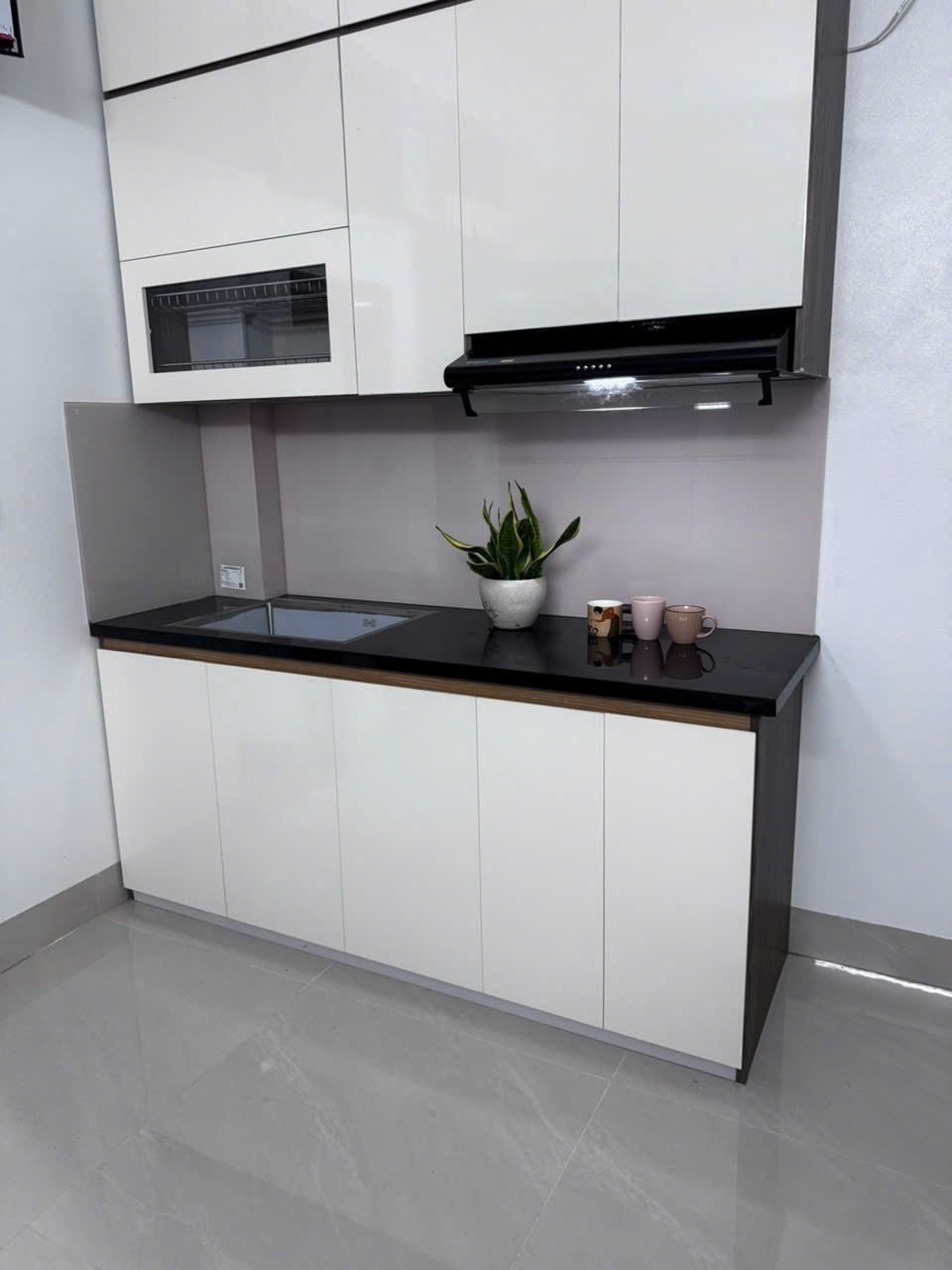 Phòng trọ 1 Phòng ngủ 50m2 tại KC Land Trần Duy Hưng - Cầu Giấy - Phòng bếp