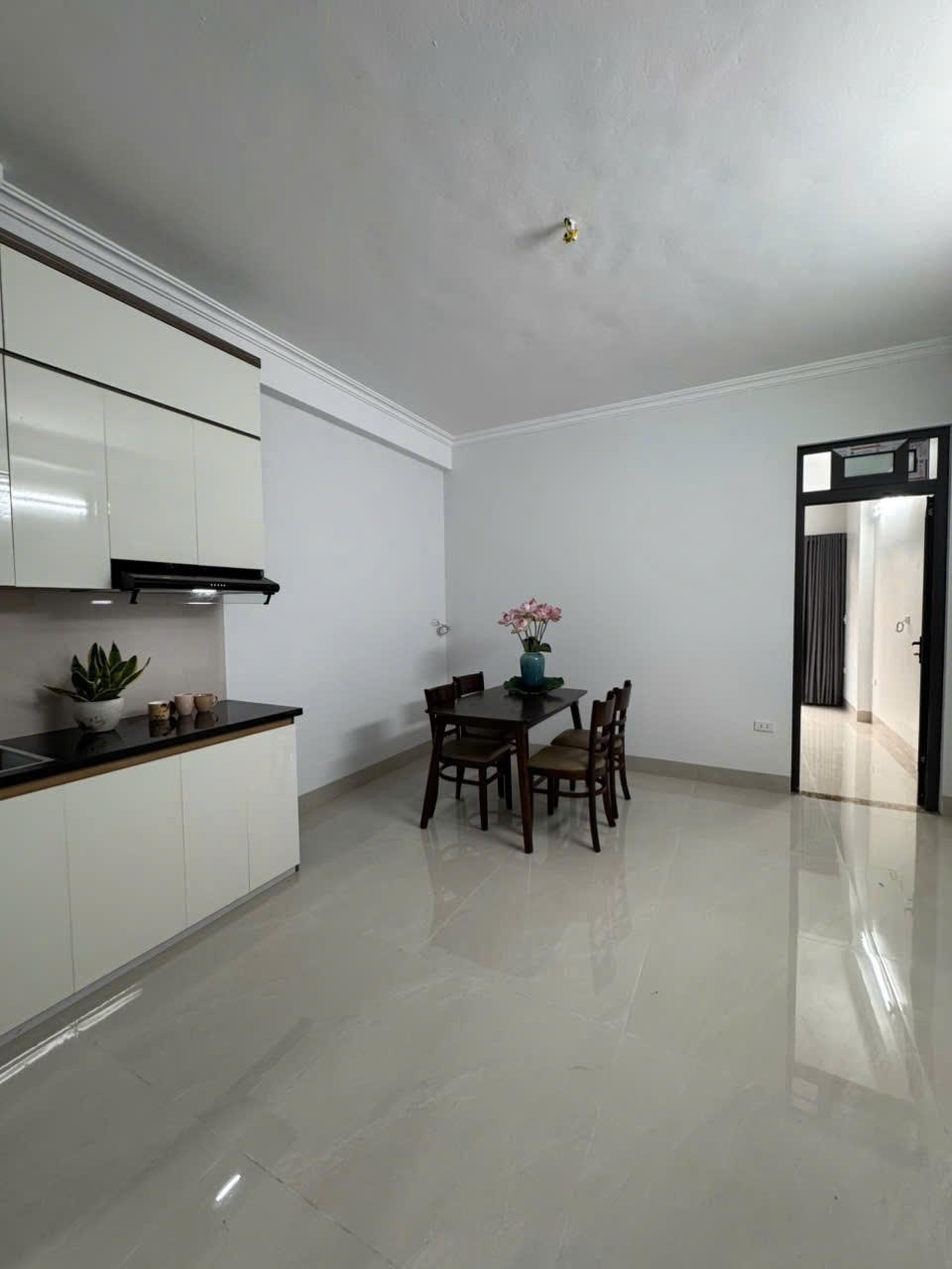 Phòng trọ 1 Phòng ngủ 50m2 tại KC Land Trần Duy Hưng - Cầu Giấy - Phòng khách