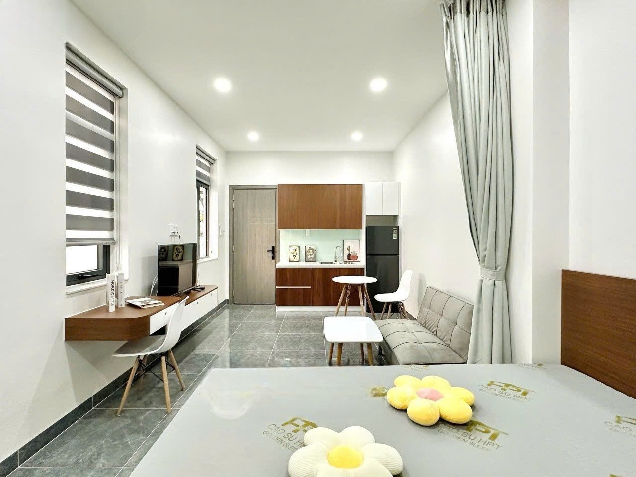 Phòng trọ NA Home Phạm Văn Hai - Tân Bình - Phòng (*)
