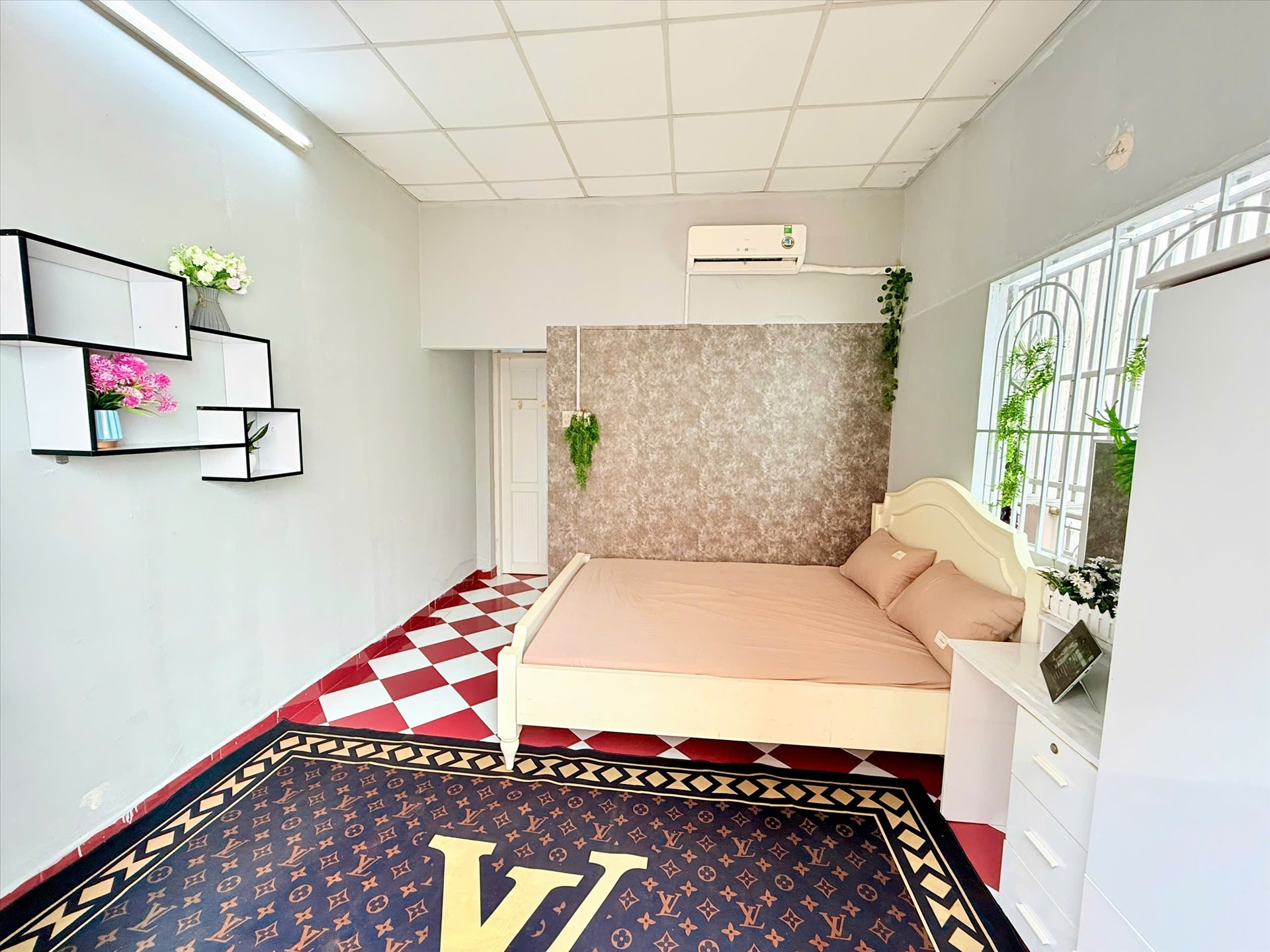 Phòng trọ Sumi House Trần Hưng Đạo - Quận 5 - Phòng (*)