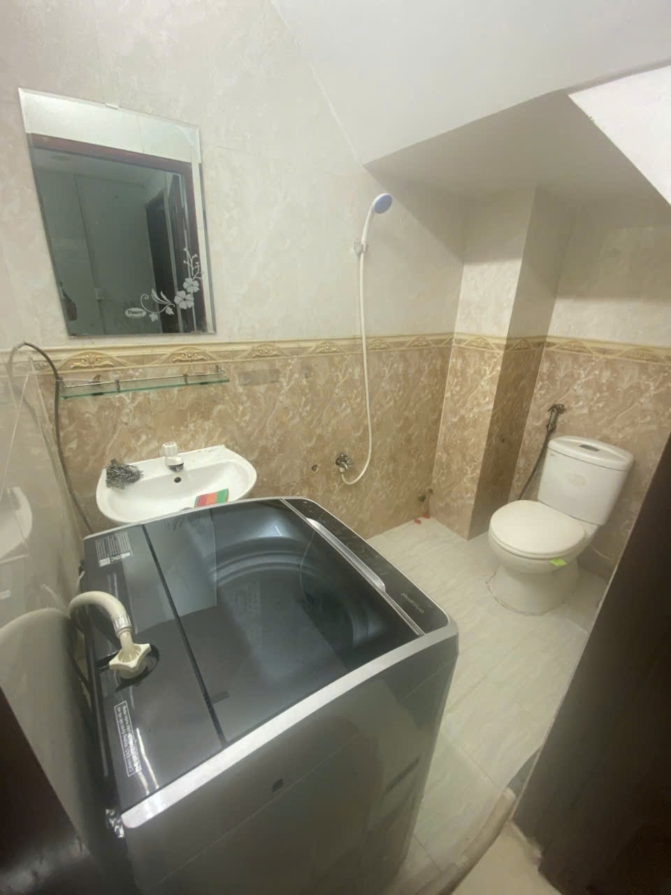 Phòng trọ 2 Phòng ngủ 60m2 tại Zenith Homes Bàu Cát 5 - Tân Bình - Phòng tắm