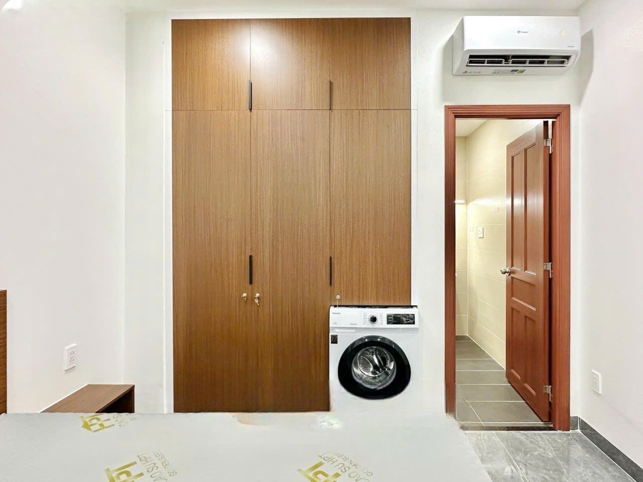Phòng trọ NA Home Phạm Văn Hai - Tân Bình - Phòng (*)