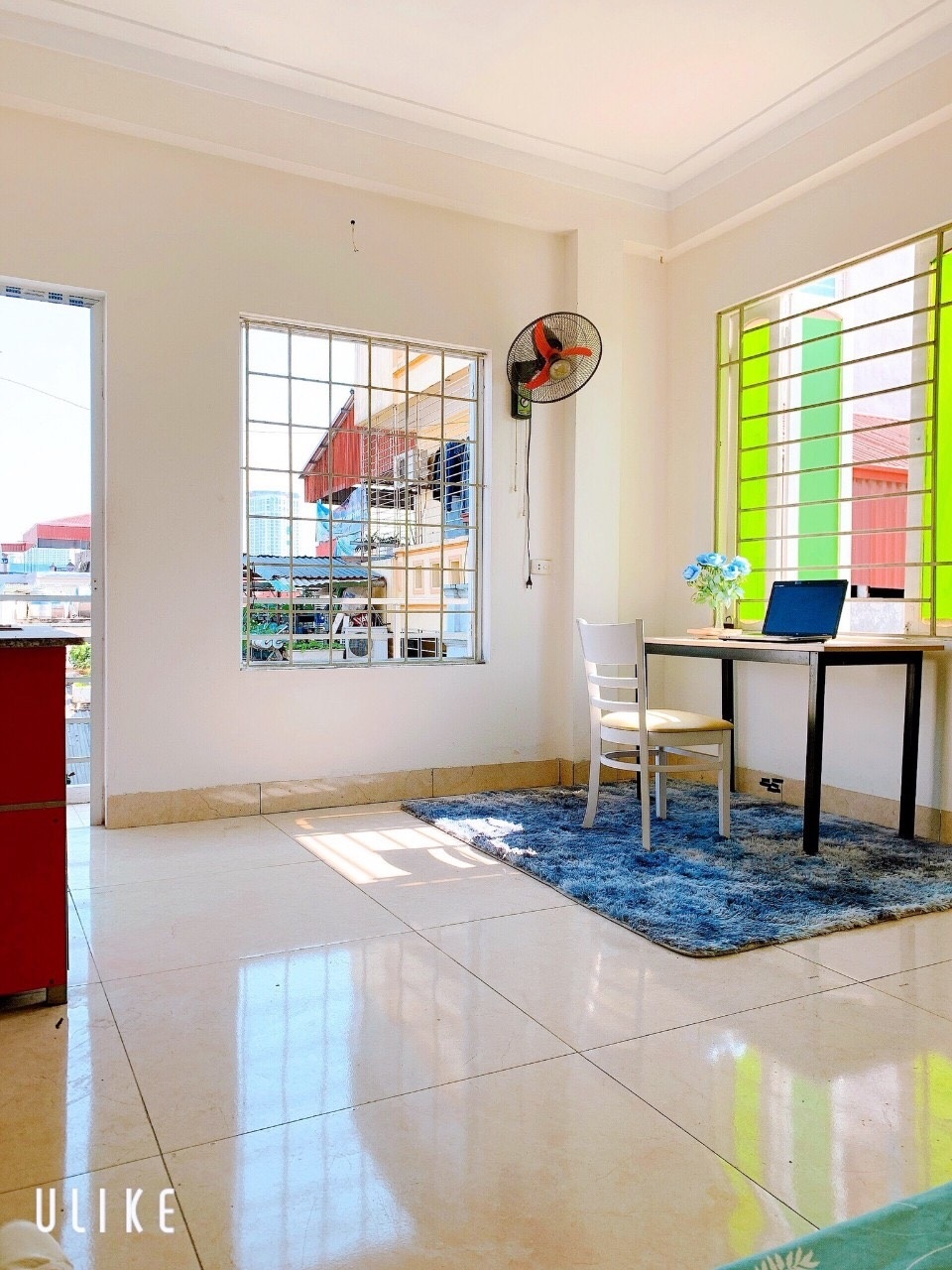 Phòng trọ Studio 25m2 tại Happyhomes Yên Hòa - Cầu Giấy - Góc làm việc