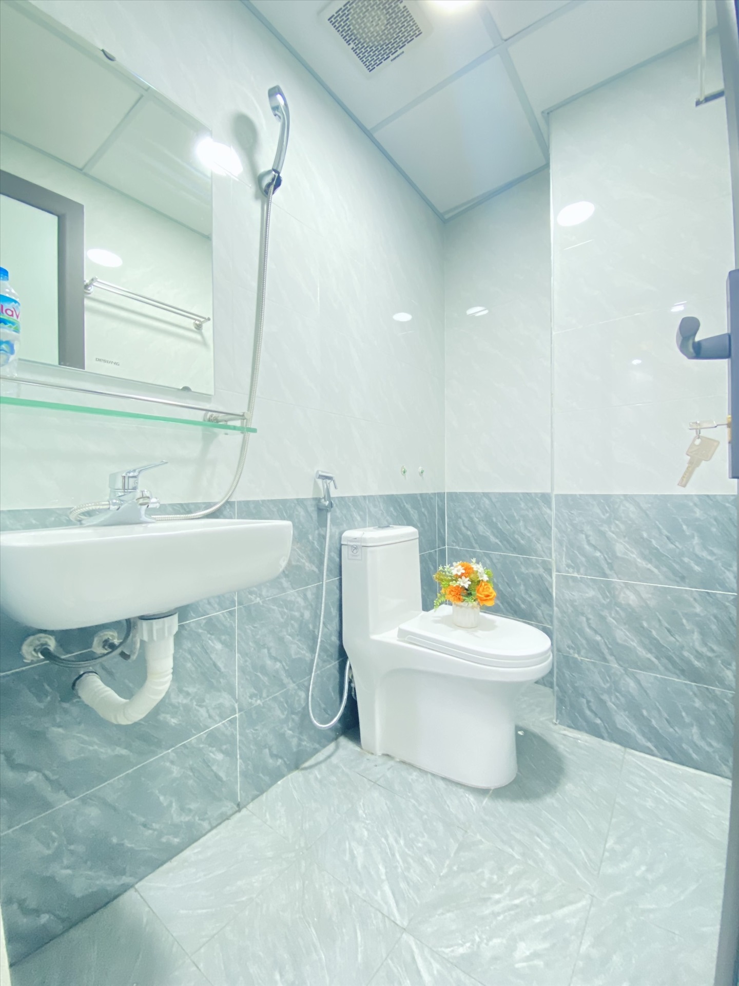 Phòng trọ Studio 22m2 tại Suha Home Chính Kinh - Thanh Xuân - Phòng tắm