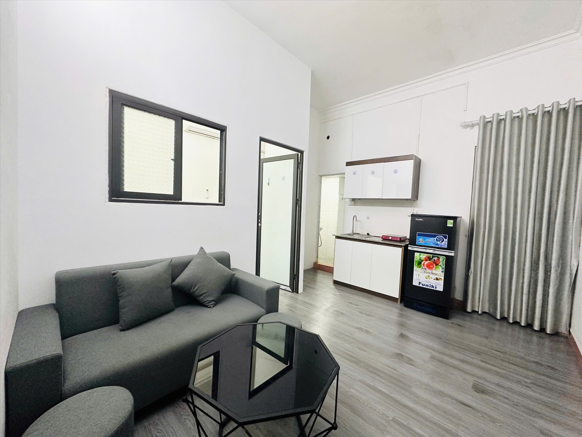 Phòng trọ 4PS Housing Trung Kính - Cầu Giấy - Phòng (*)