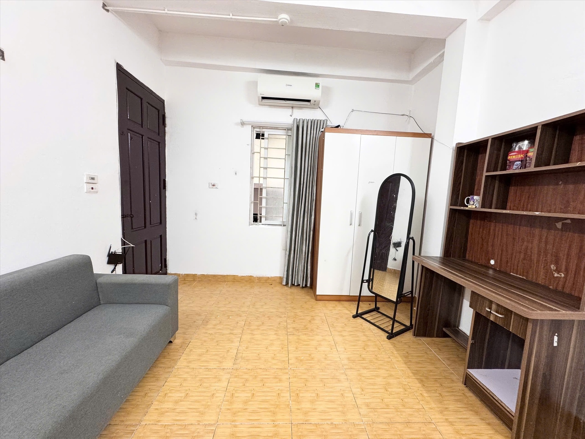 Phòng trọ 4PS Housing 2 Pháo Đài Láng - Đống Đa - Phòng (*)
