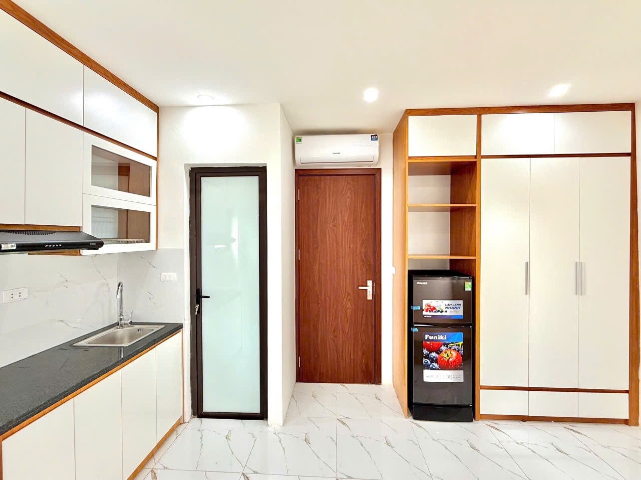Phòng trọ Studio 28m2 tại 4PS Housing Giáp Bát - Hoàng Mai - Phòng khách