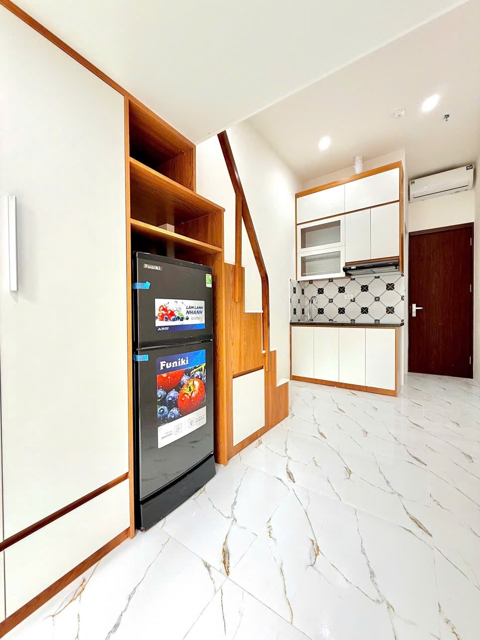 Phòng trọ Duplex 25m2 tại 4PS Housing Giáp Bát - Hoàng Mai - Phòng khách