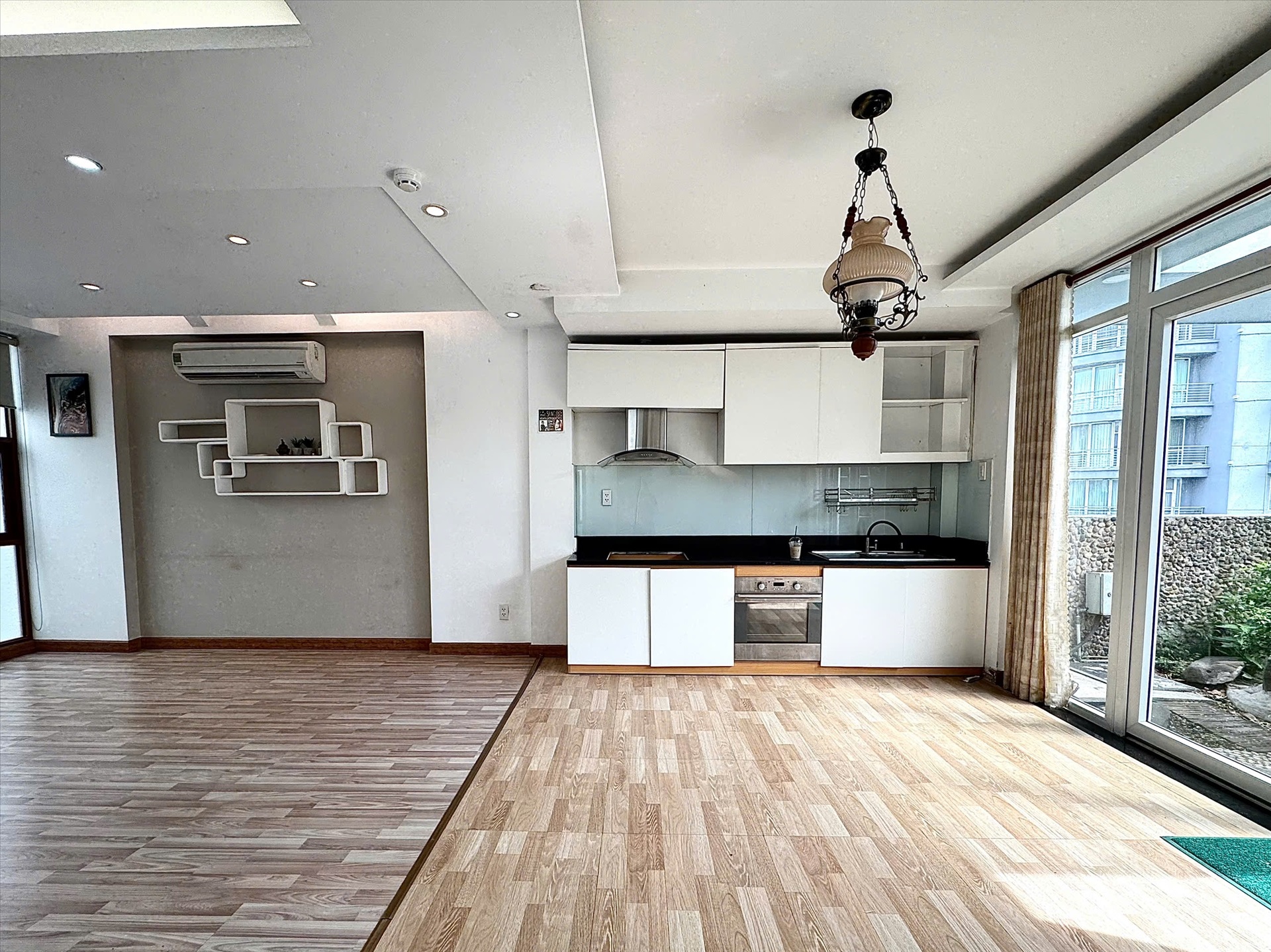 Phòng trọ 1 Phòng ngủ 60m2 tại CH House Ký Con - Quận 1 - Phòng bếp