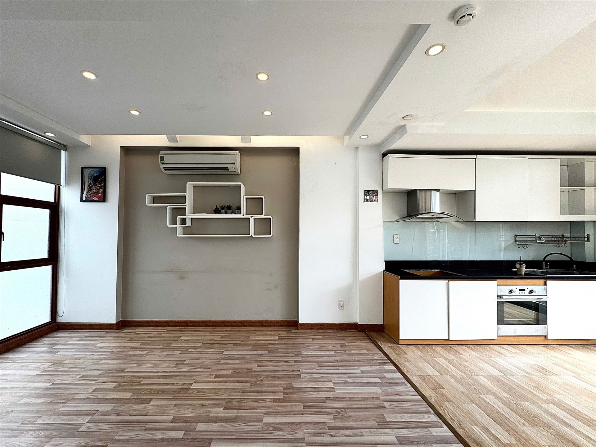 Phòng trọ 1 Phòng ngủ 60m2 tại CH House Ký Con - Quận 1 - Phòng khách