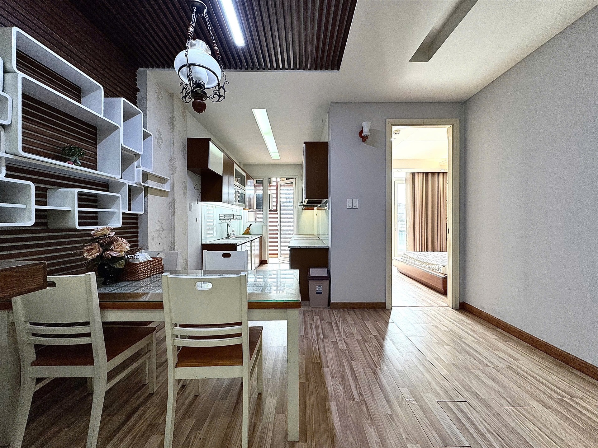Phòng trọ CH House Ký Con - Quận 1 - Phòng (*)